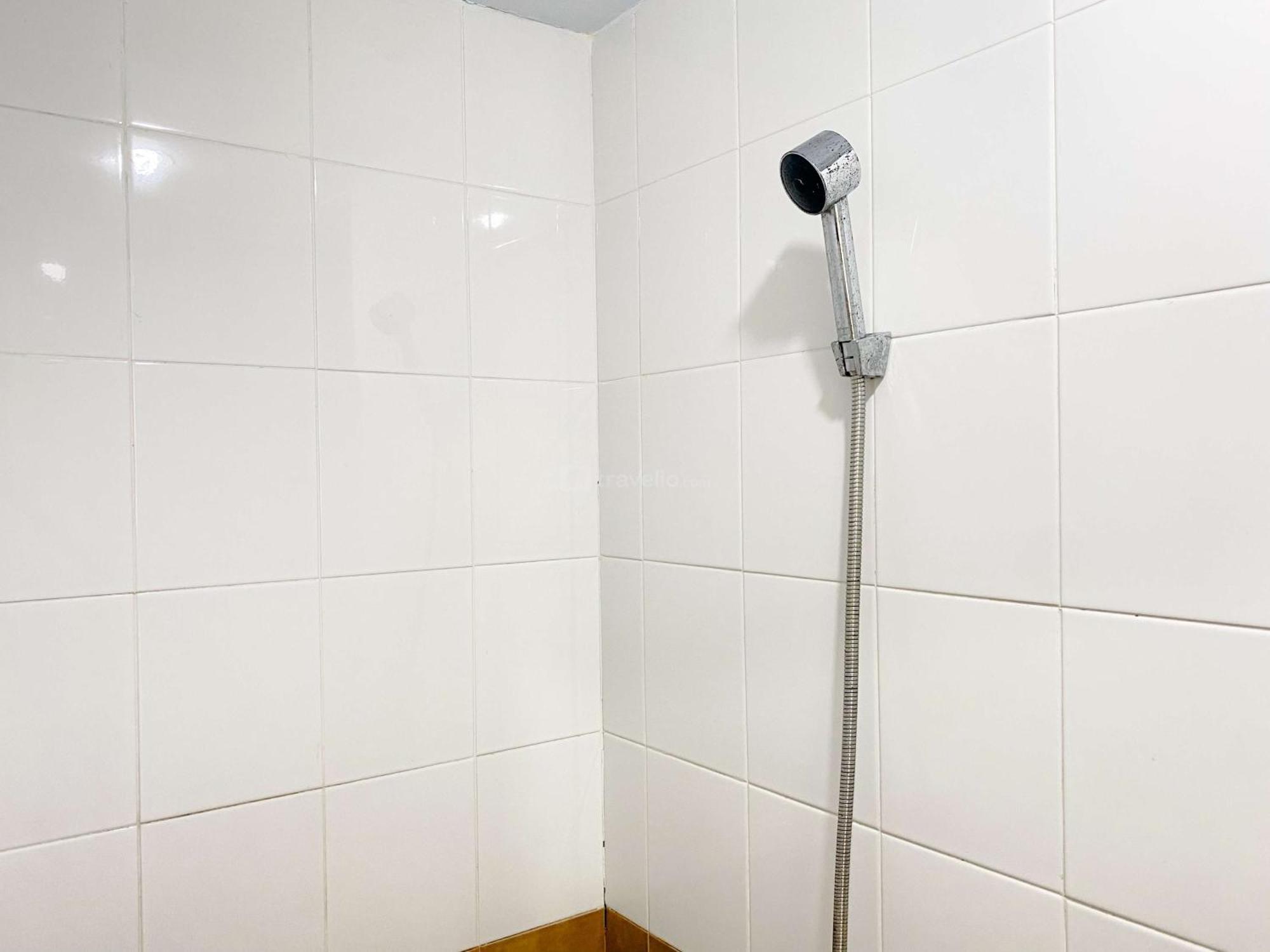 Apartment Comfort Designed 2br Pramuka By Travelio