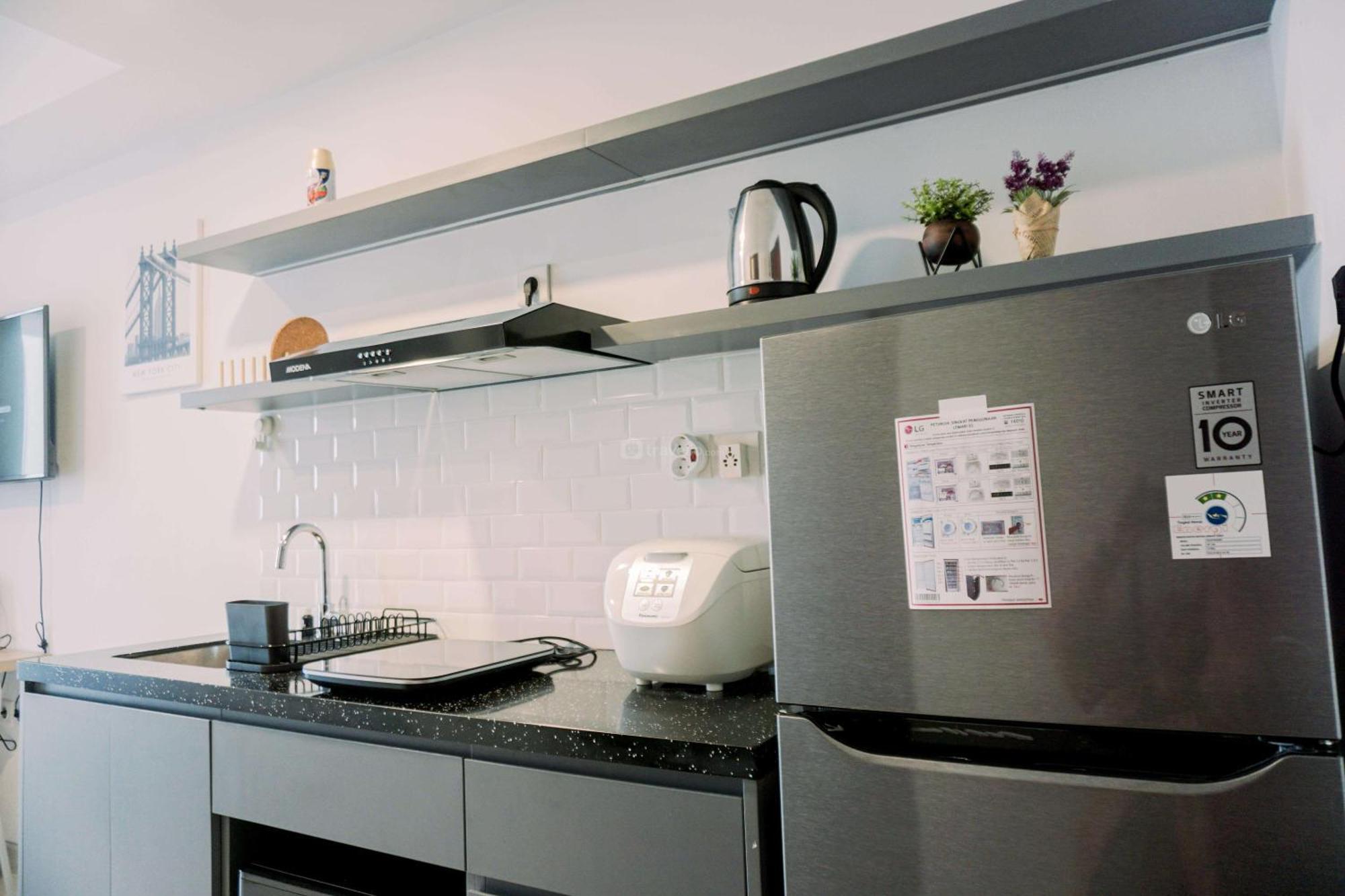 Homey And Warm At West Vista By Travelio Apartment Jakarta