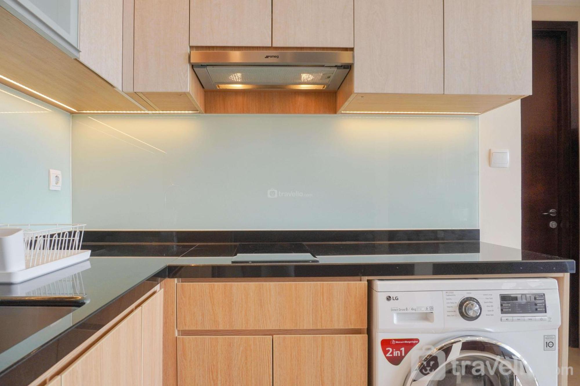 Apartment Comfy And Elegant 2br With Private Lift At Menteng Park By Travelio *