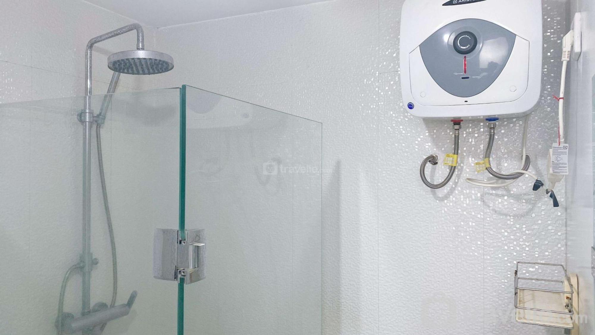Apartment Warm And Comfort Living 1br At 8th Ambassade Kuningan By Travelio Jakarta
