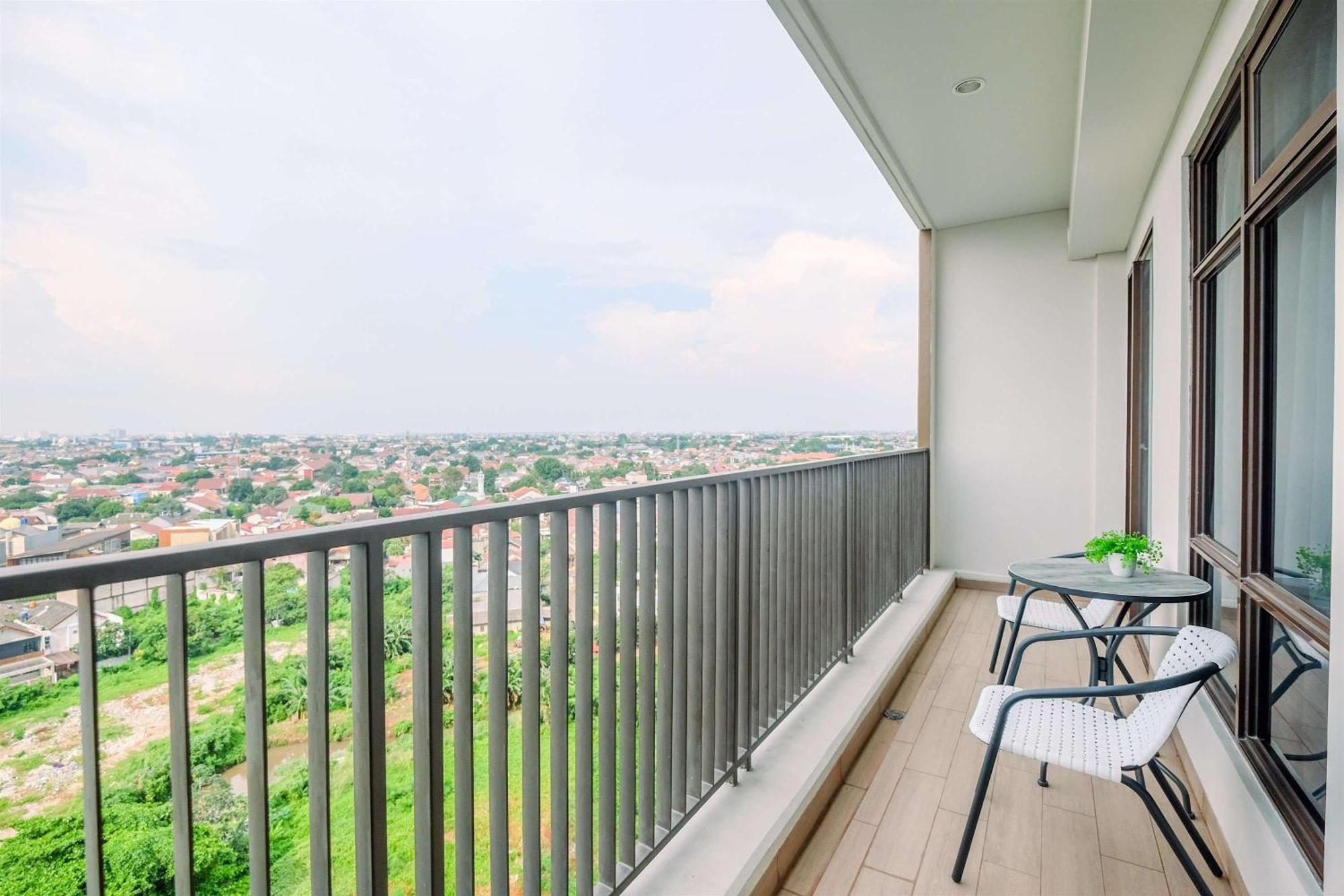 Modern Look And Comfy 2br At Vasaka Solterra By Travelio