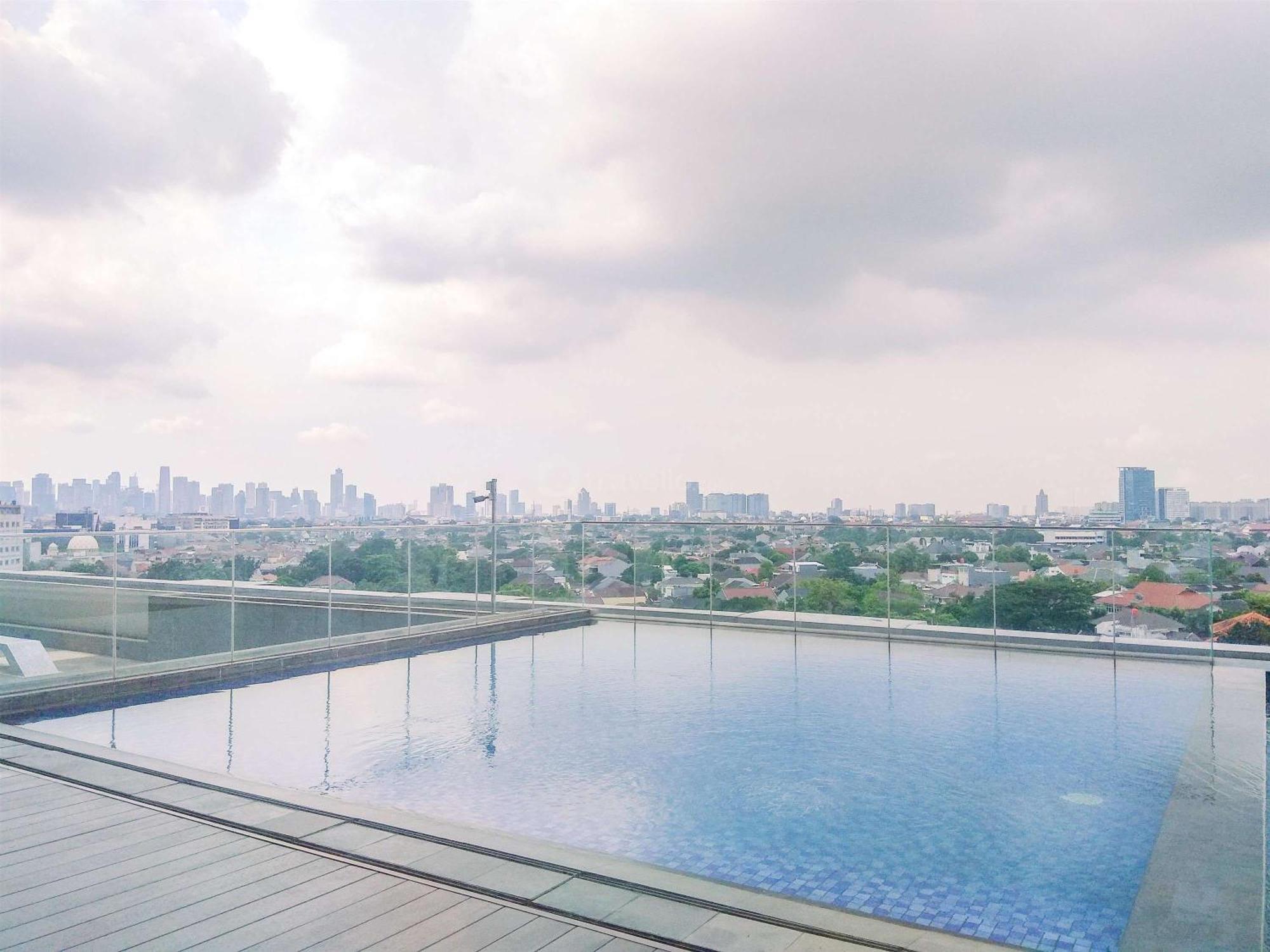 Apartment Modern Look And Comfy 2br At Vasaka Solterra By Travelio *