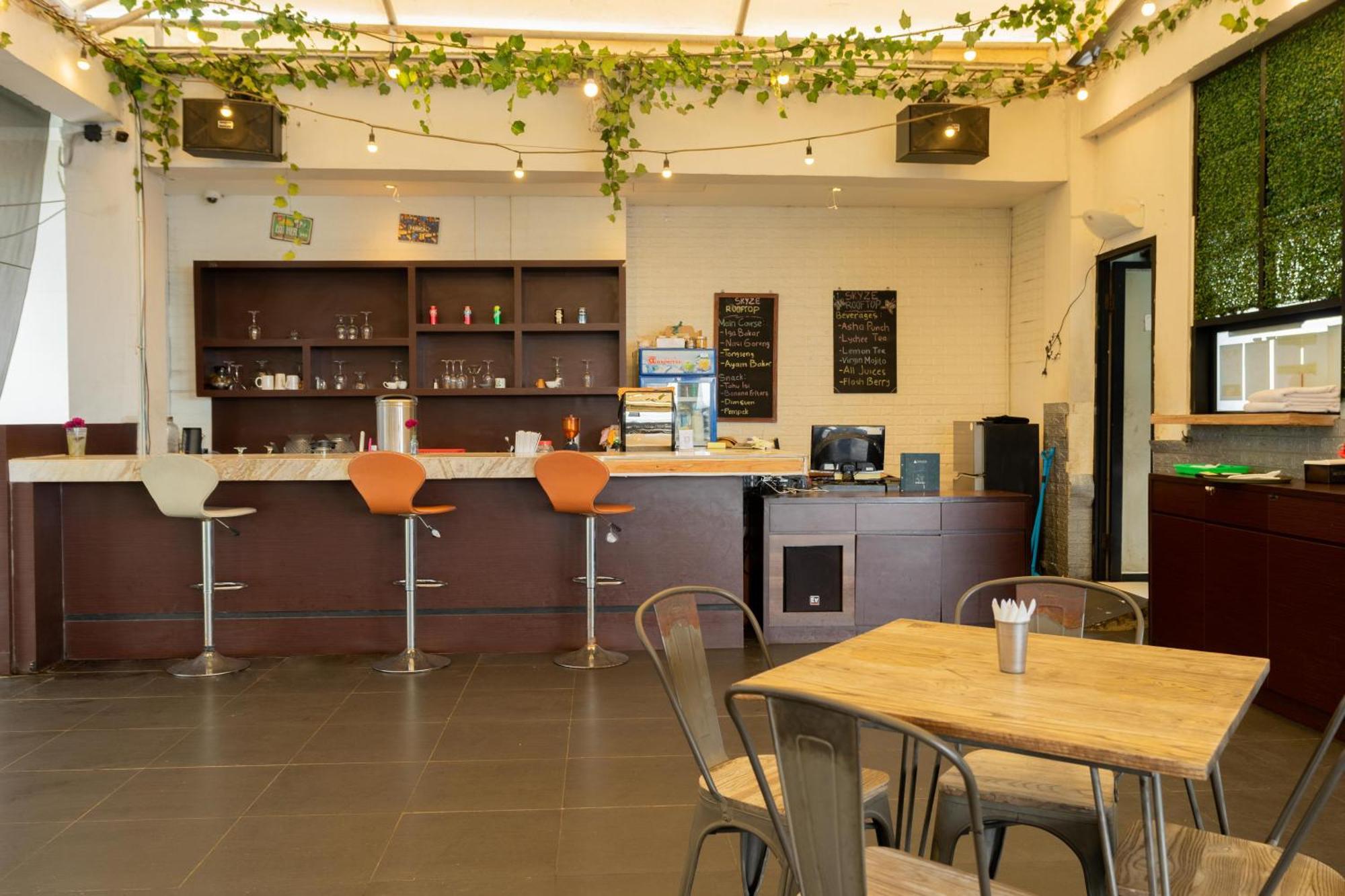 Azana Antasari Hotel 4*