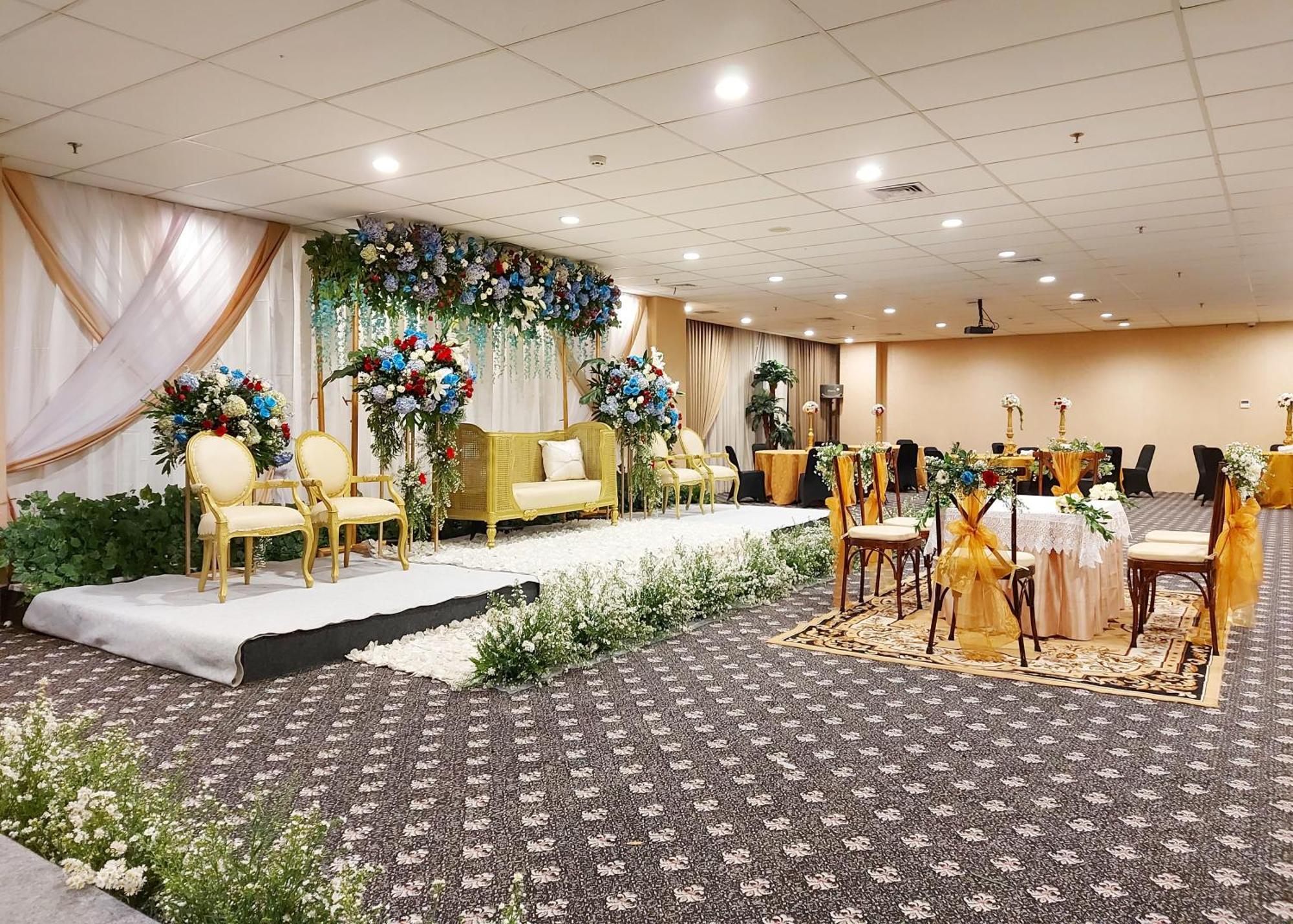 Azana Antasari Hotel 4*
