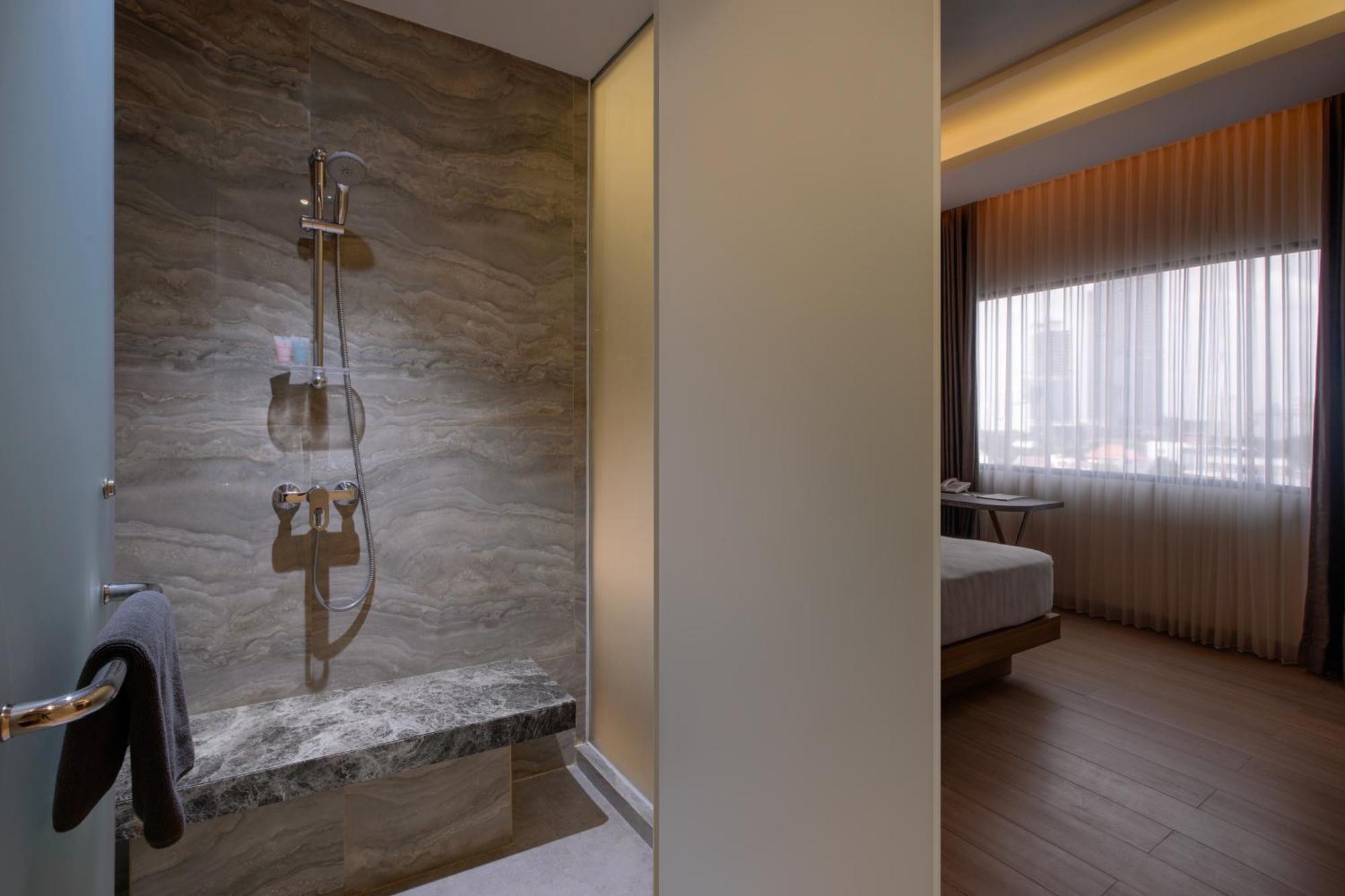 Grand Orchardz Kemayoran Hotel