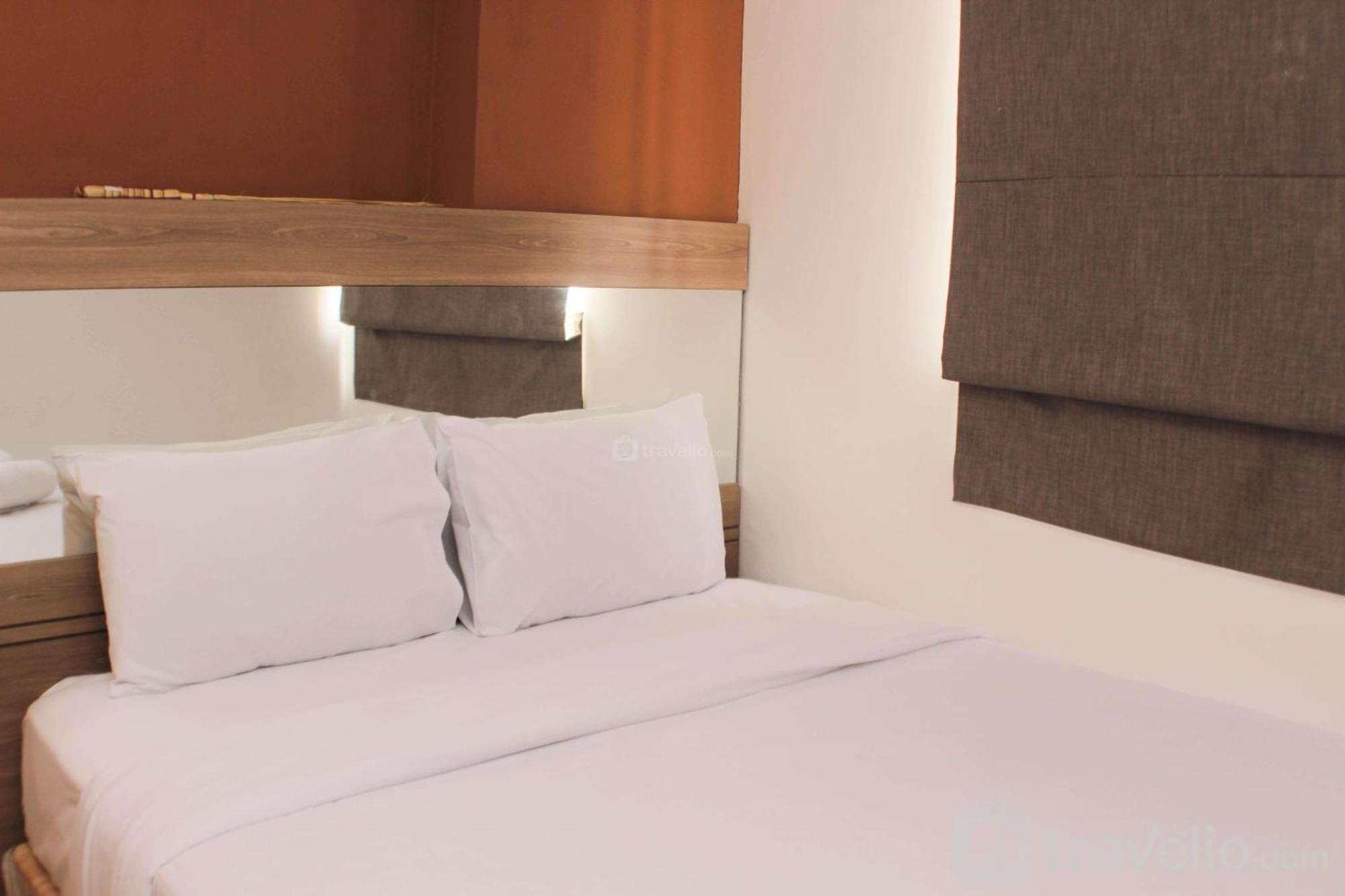 Comfy And Tranquil 2br Bassura Near Mall By Travelio Apartment