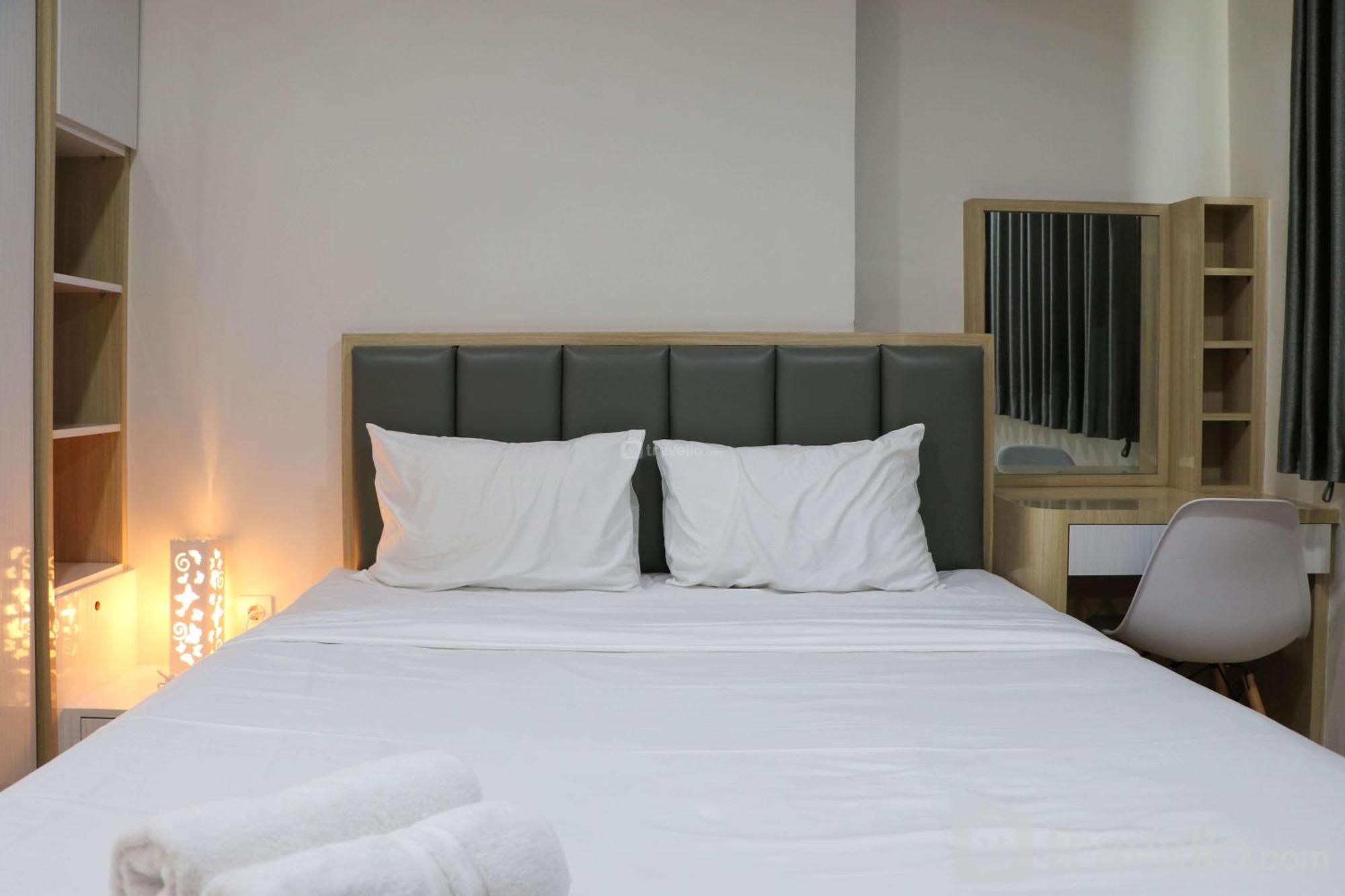 Elegant And Comfy 3br Daan Mogot By Travelio Apartment *