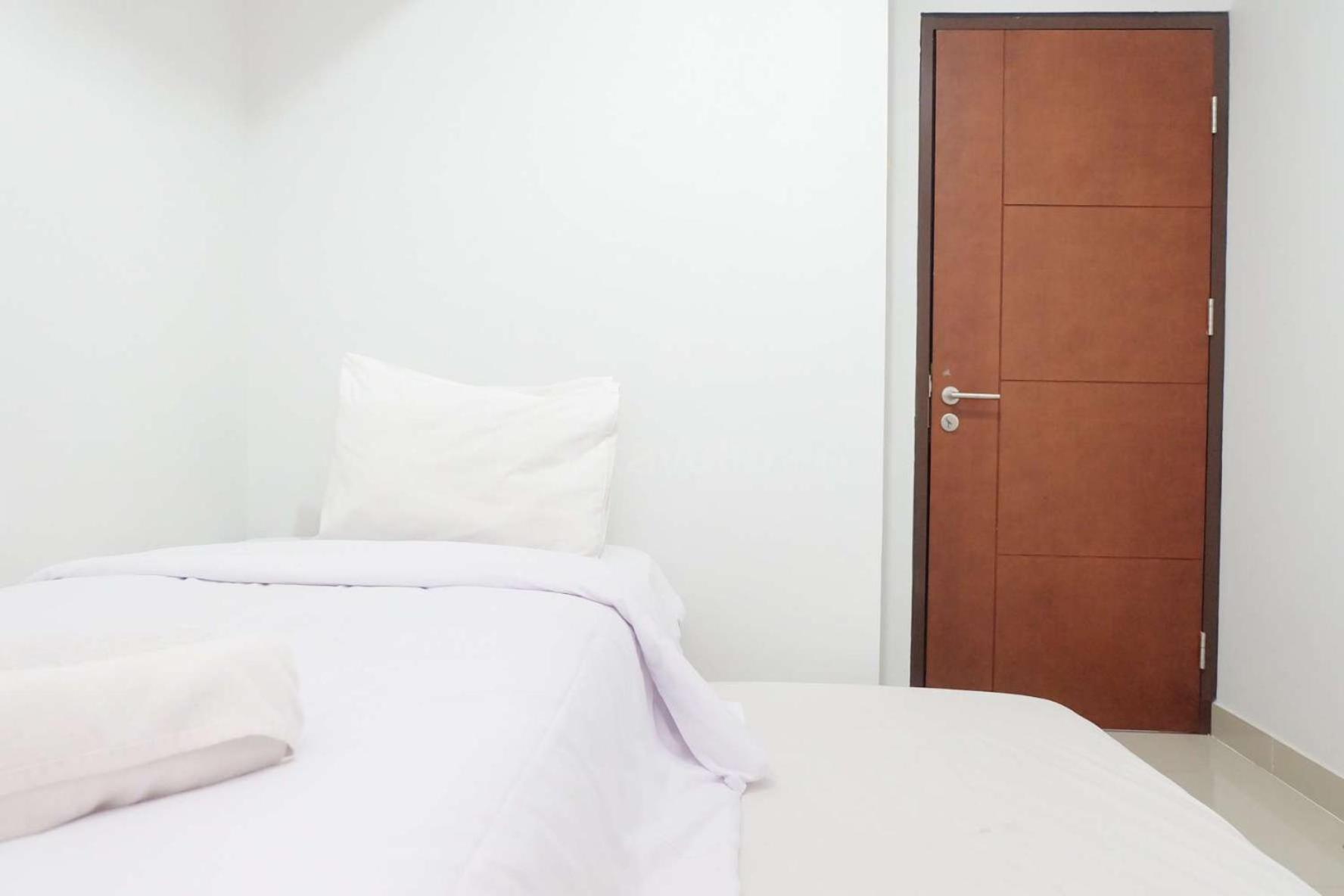 Elegant And Comfort 2br At Royal Olive By Travelio Apartment