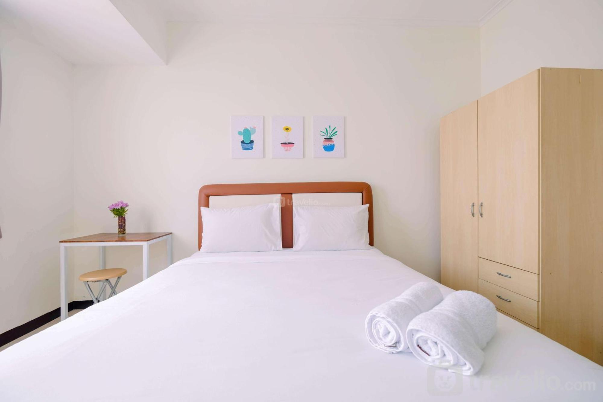 Simple Furnished At Maple Park By Travelio *