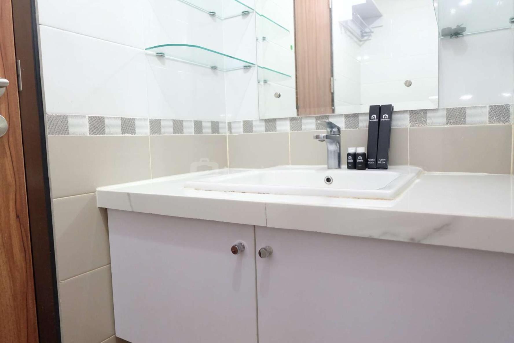 Elegant And Comfort 2br At Royal Olive By Travelio Jakarta