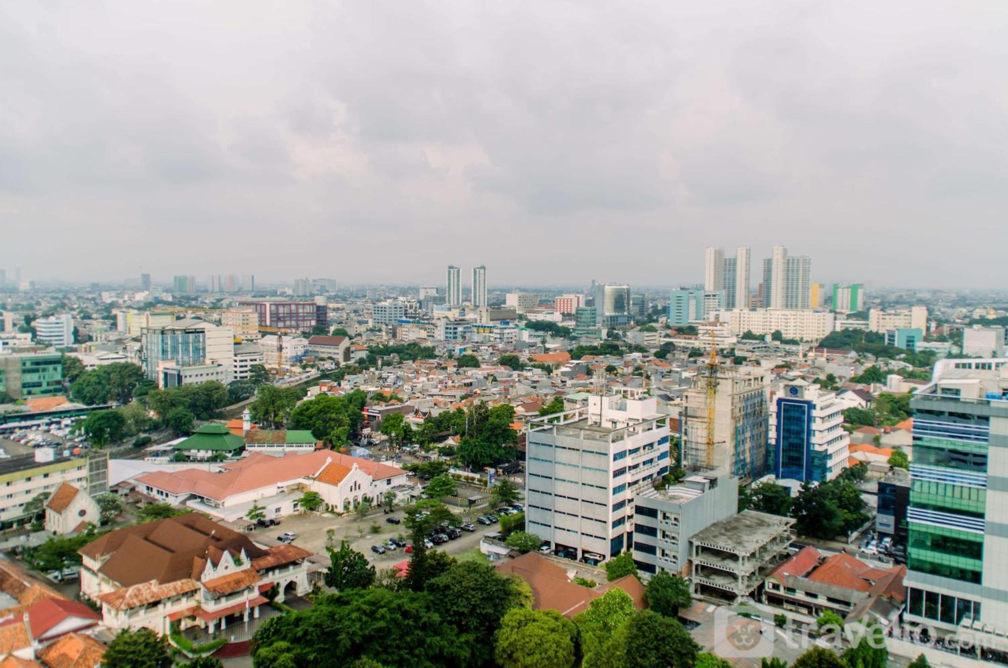 Elegant And Restful 2br At Menteng Park By Travelio Apartment