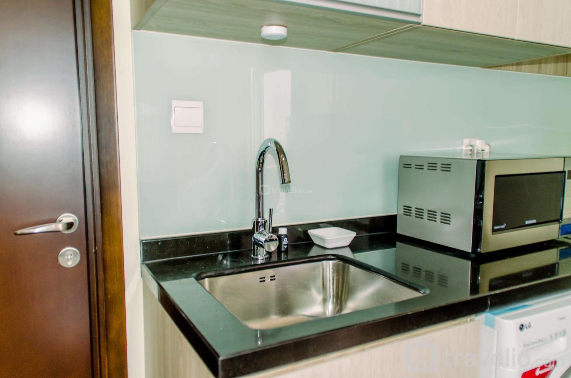 Elegant And Restful 2br At Menteng Park By Travelio Apartment