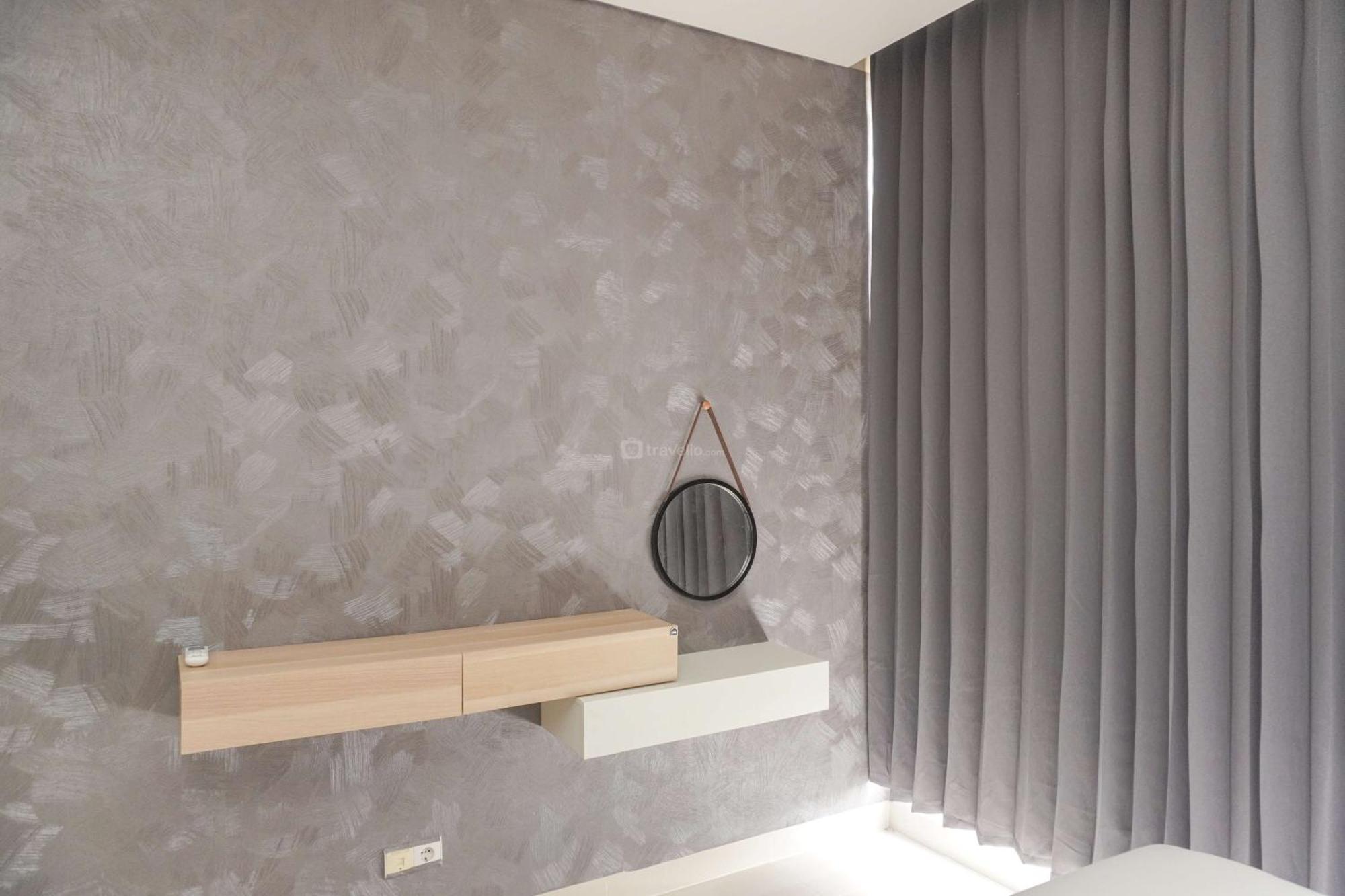 Homey And 2br At Ciputra International By Travelio
