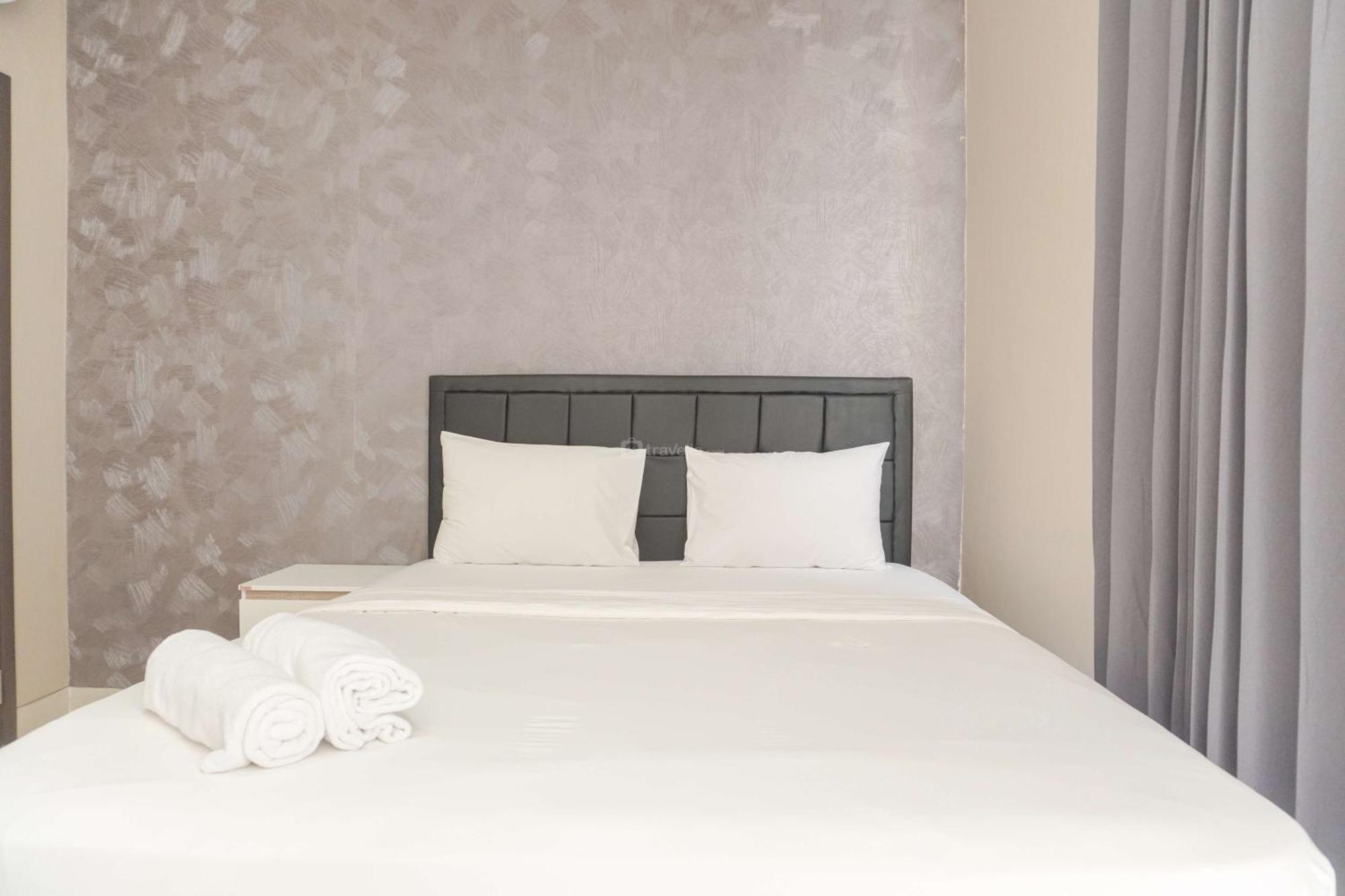 Căn hộ Homey And 2br At Ciputra International By Travelio *