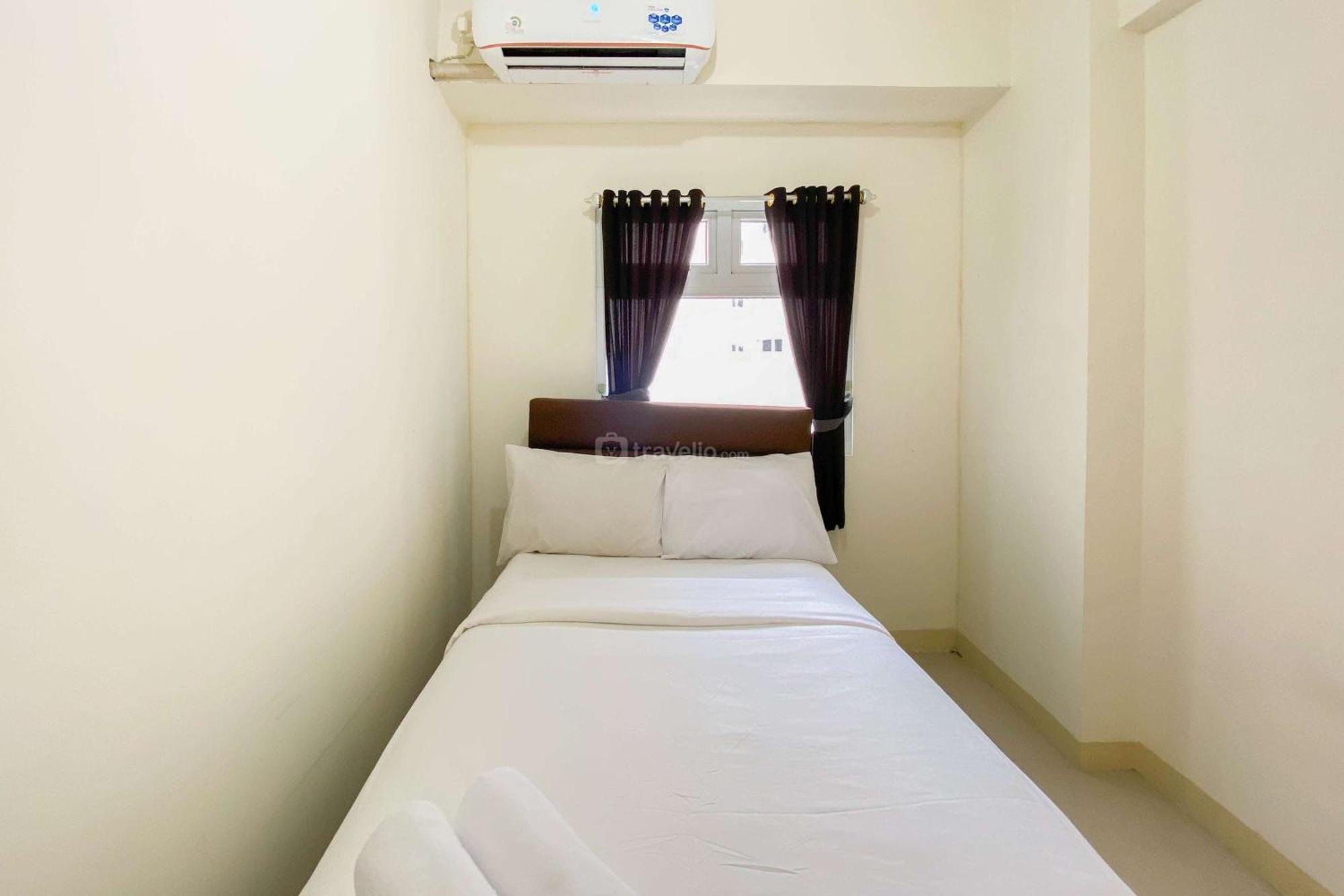 Apartment Good Choice And Homey 2br At Pramuka By Travelio