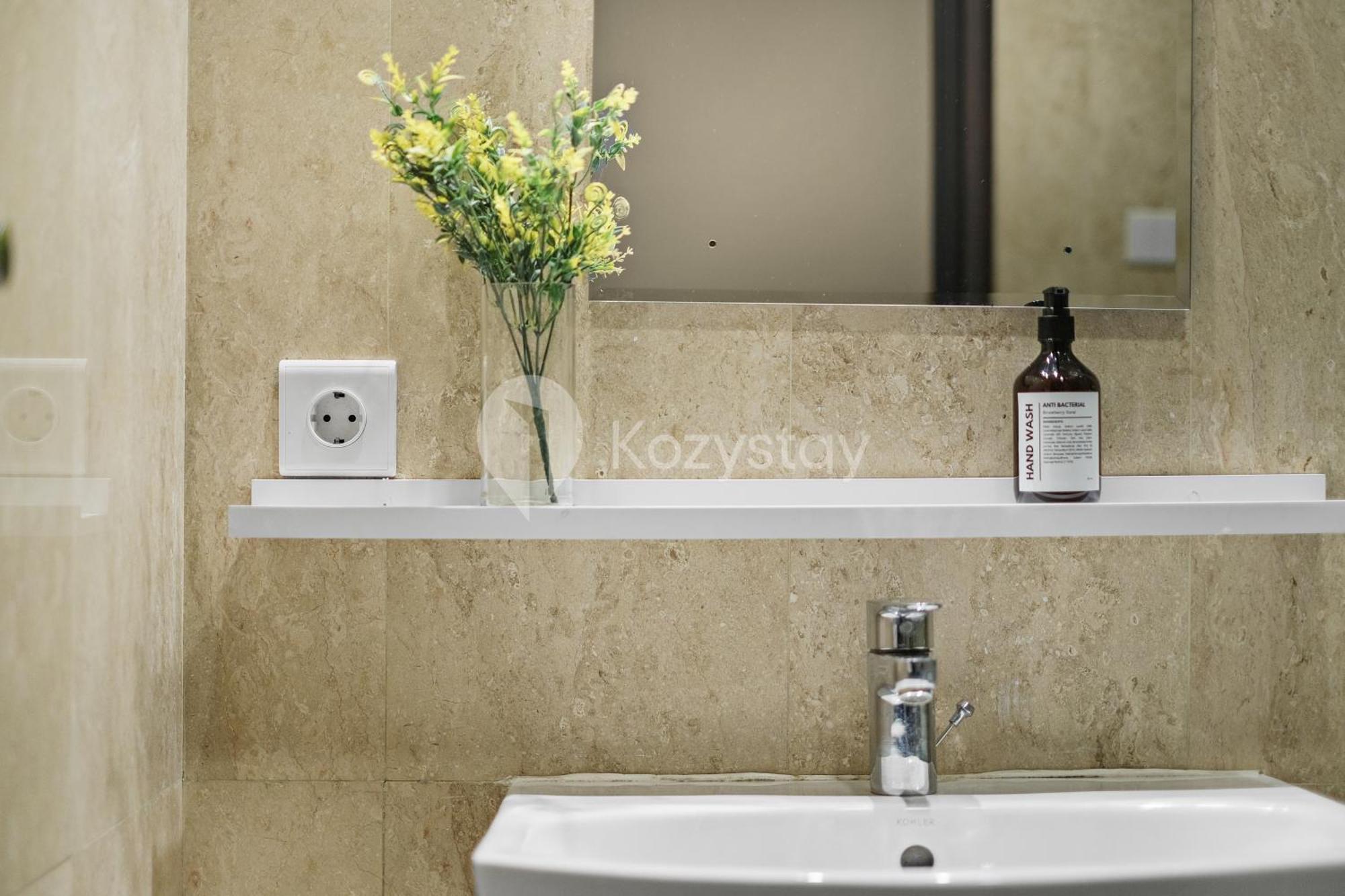 Carmine By Kozystay - Sudirman * Jakarta