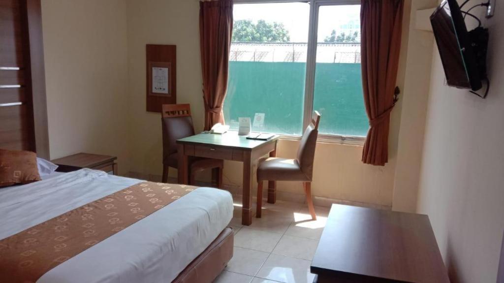 Hotel Senen Indah Syariah 2*