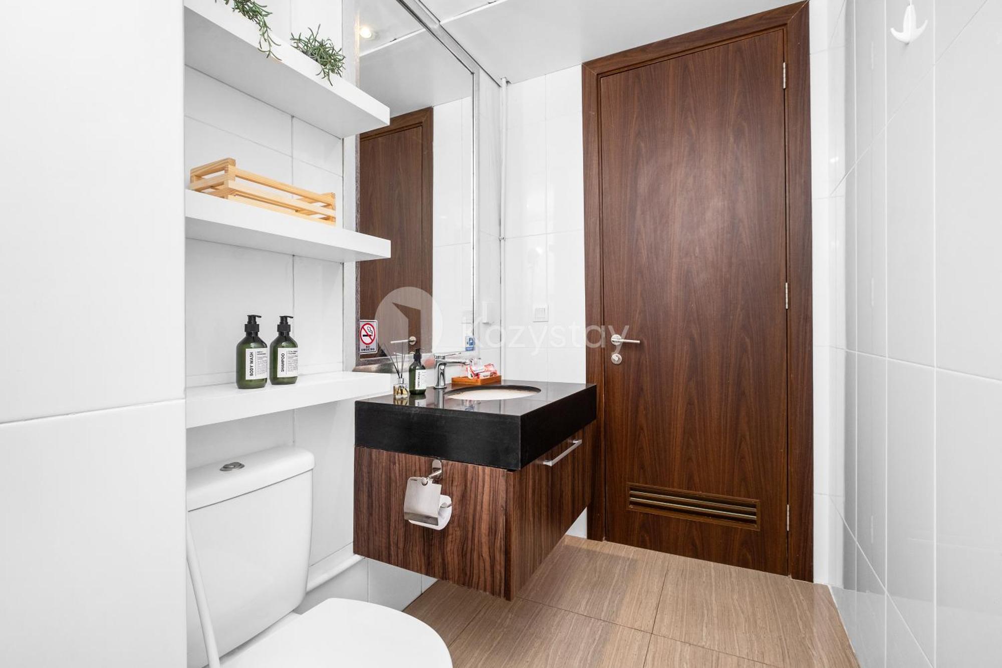 Laila By Kozystay - Puri Apartment Jakarta