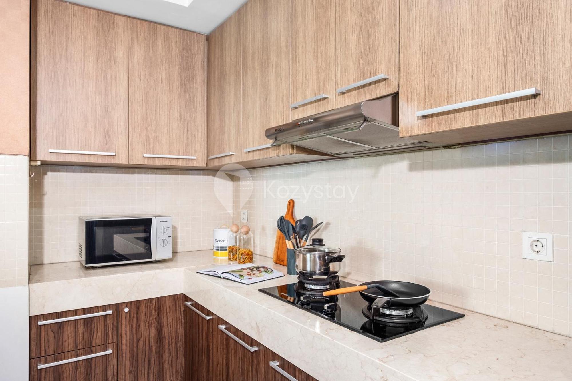 Laila By Kozystay - Puri Apartment Jakarta