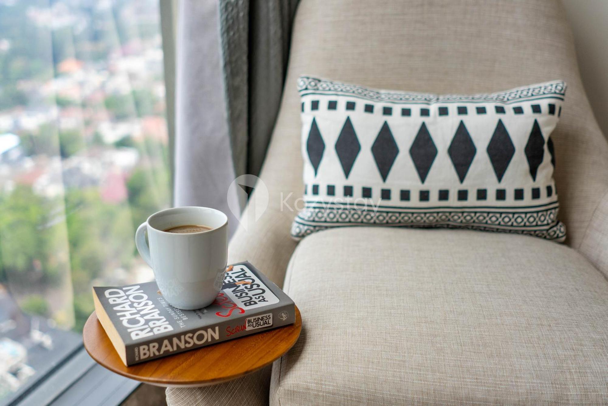Urban By Kozystay - Scbd *