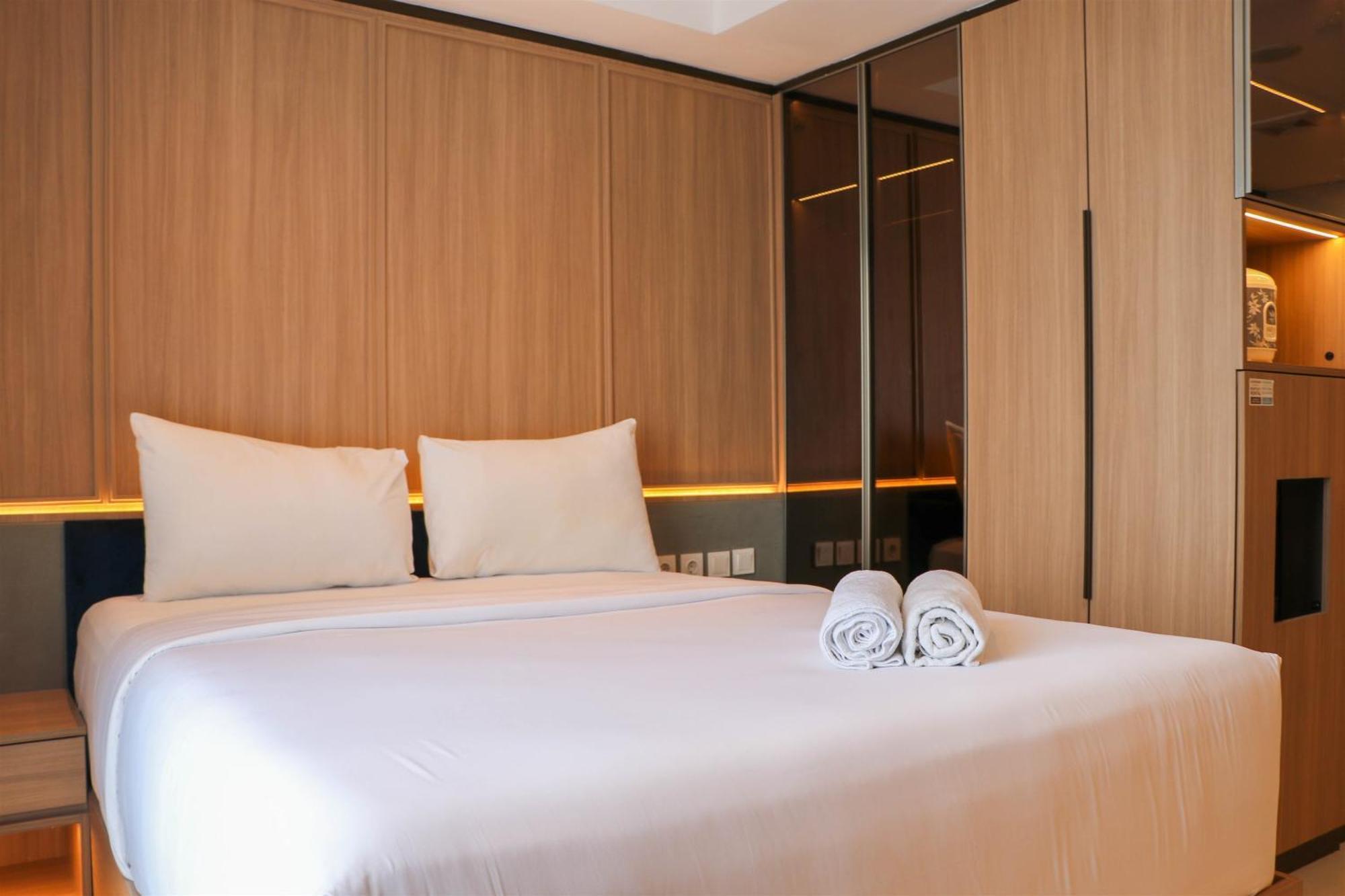 Apartment And Cozy At Daan Mogot By Travelio