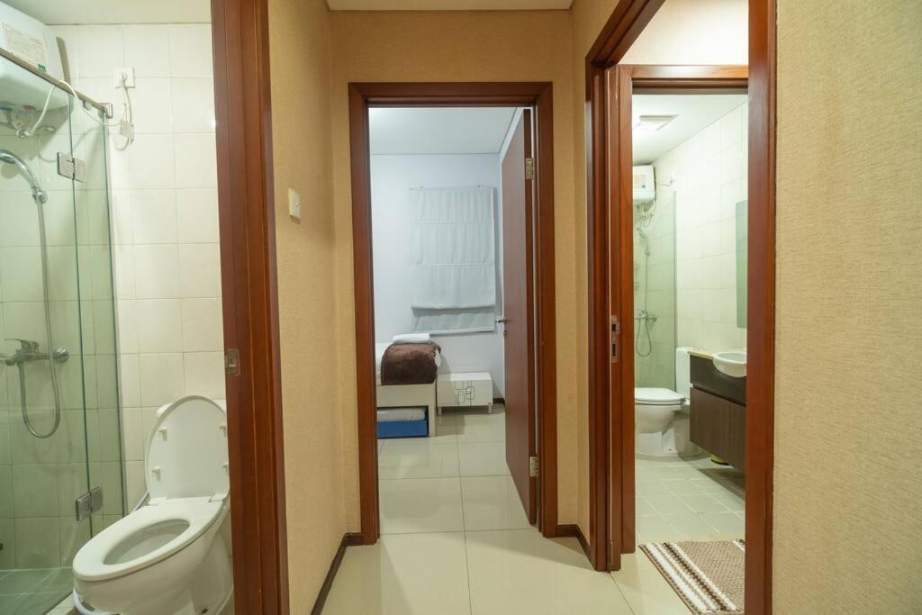 Apartment 2br At View Thamrin Netflix Jakarta