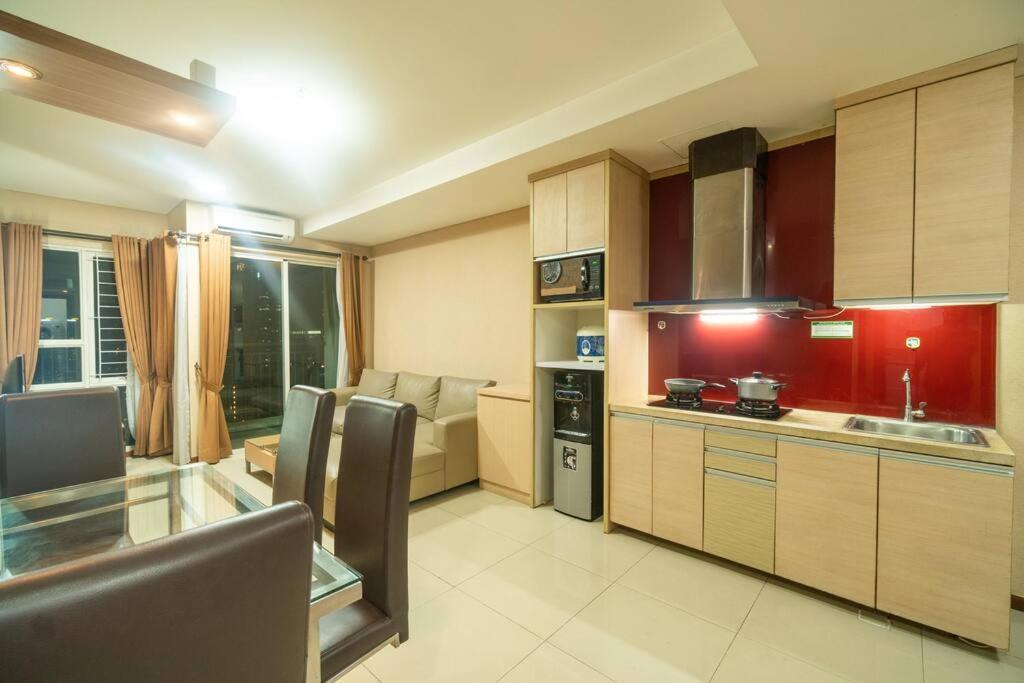 2br At View Thamrin Netflix Apartment Jakarta