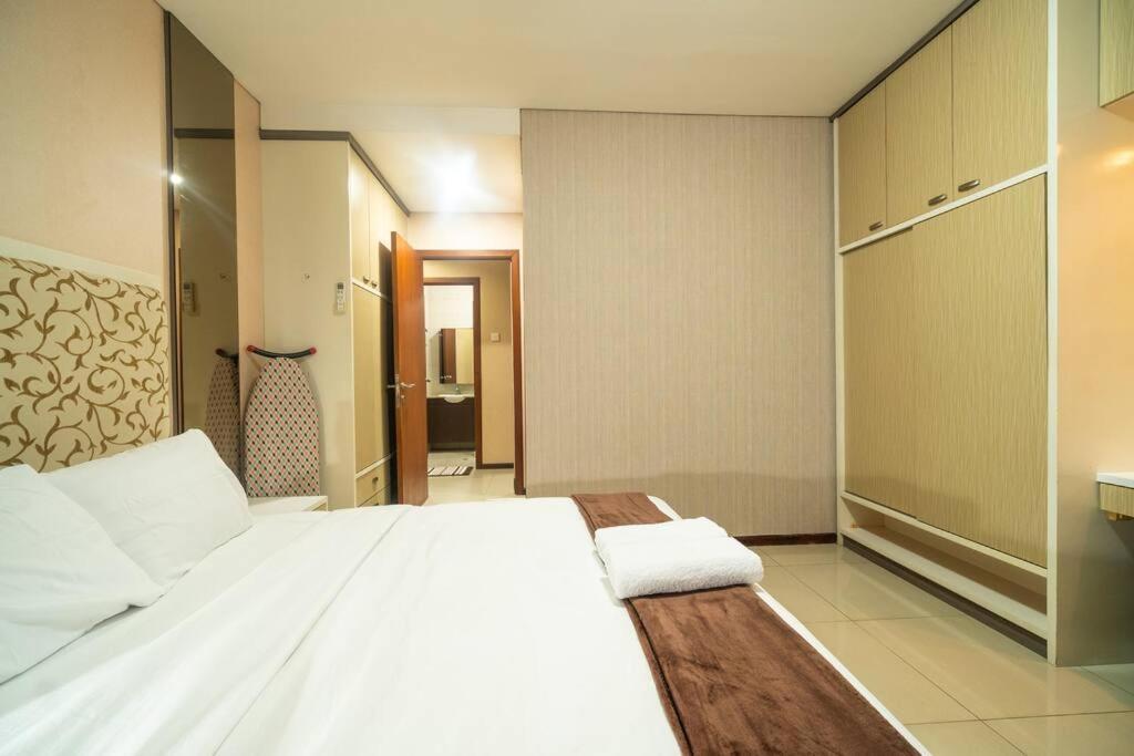 2br At View Thamrin Netflix Apartment *