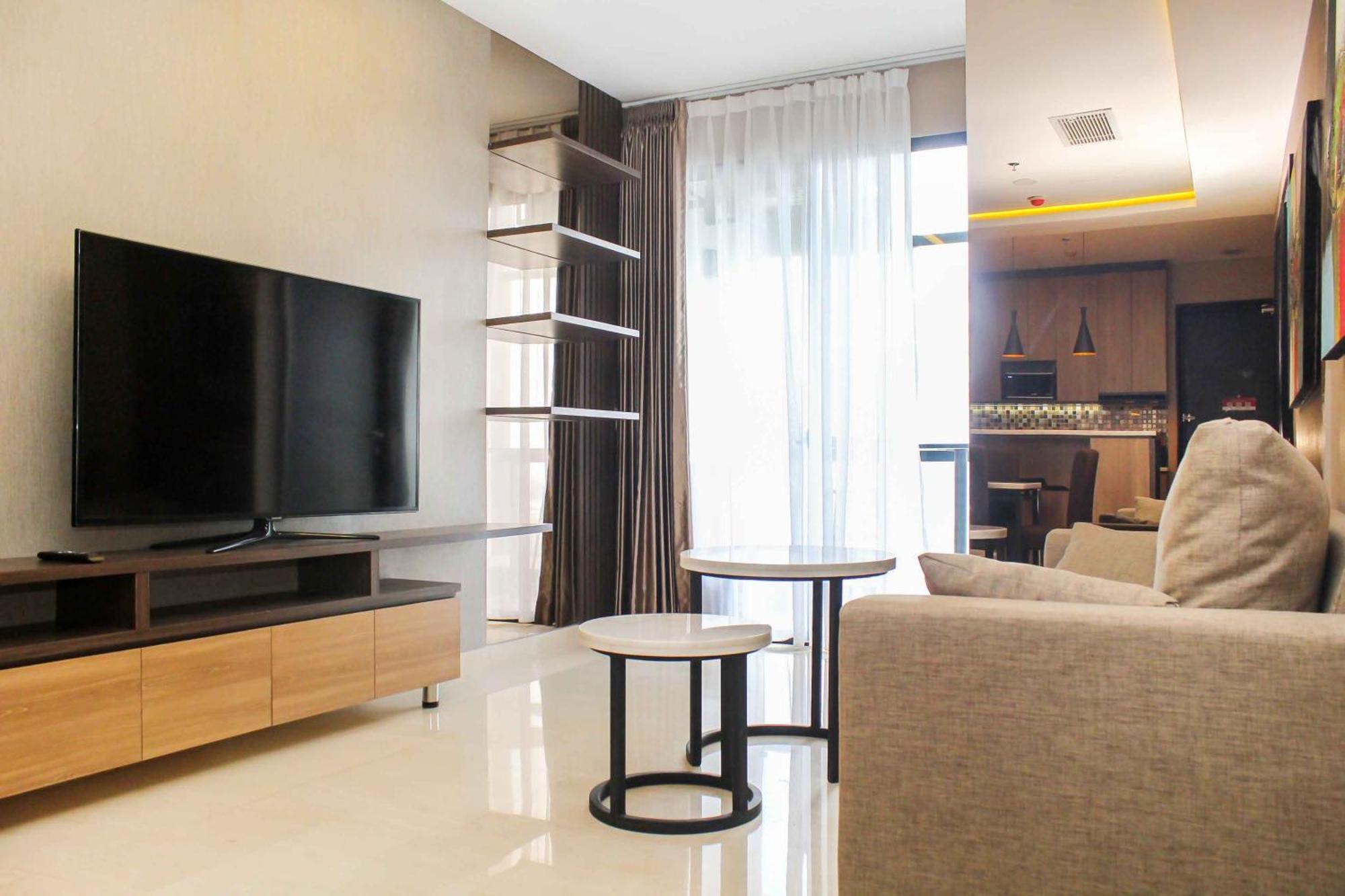Apartment Stunning And Comfy 2br + Study At Sudirman By Travelio Jakarta