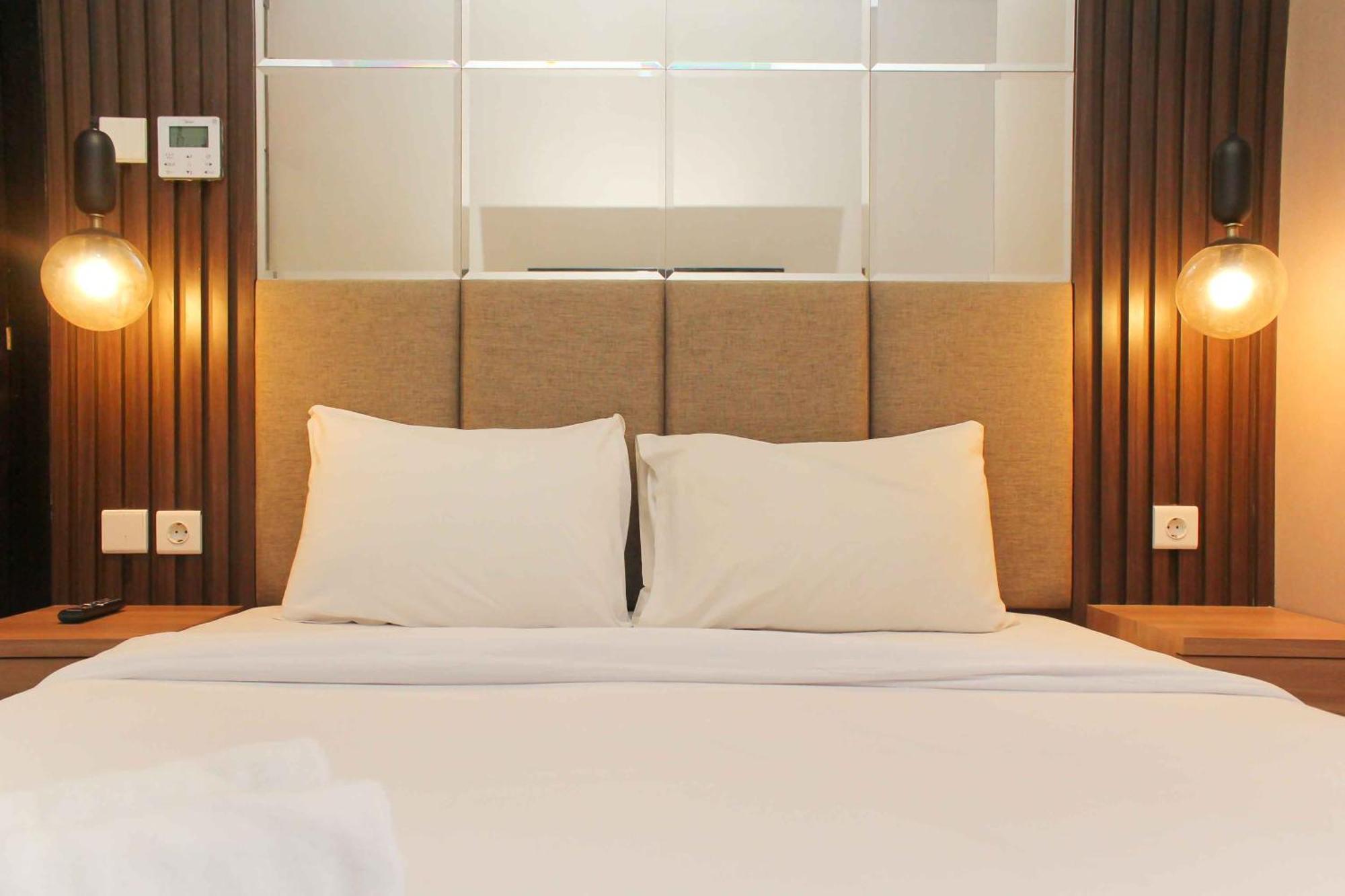 Stunning And Comfy 2br + Study At Sudirman By Travelio Jakarta