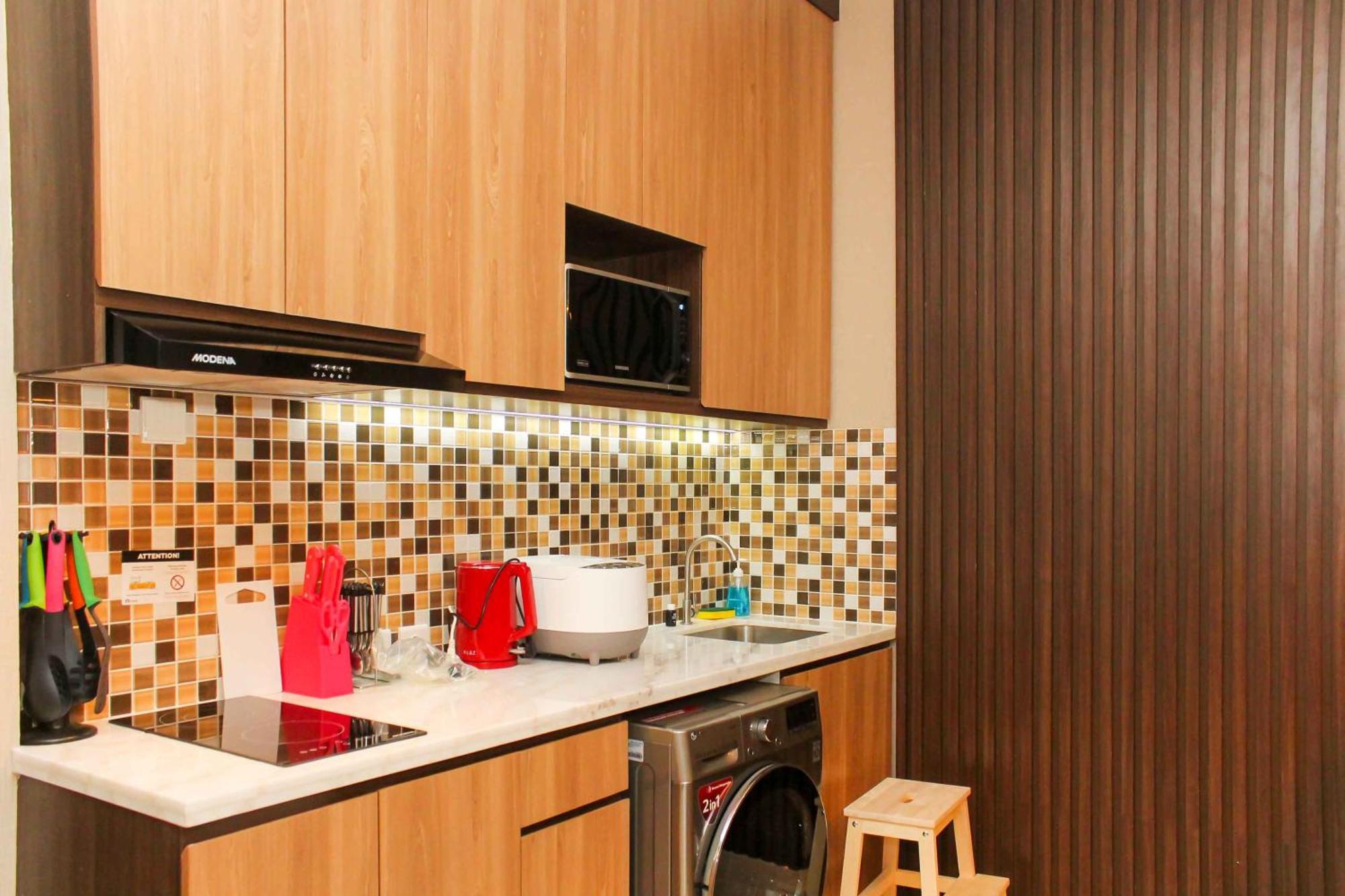 Stunning And Comfy 2br + Study At Sudirman By Travelio * Jakarta