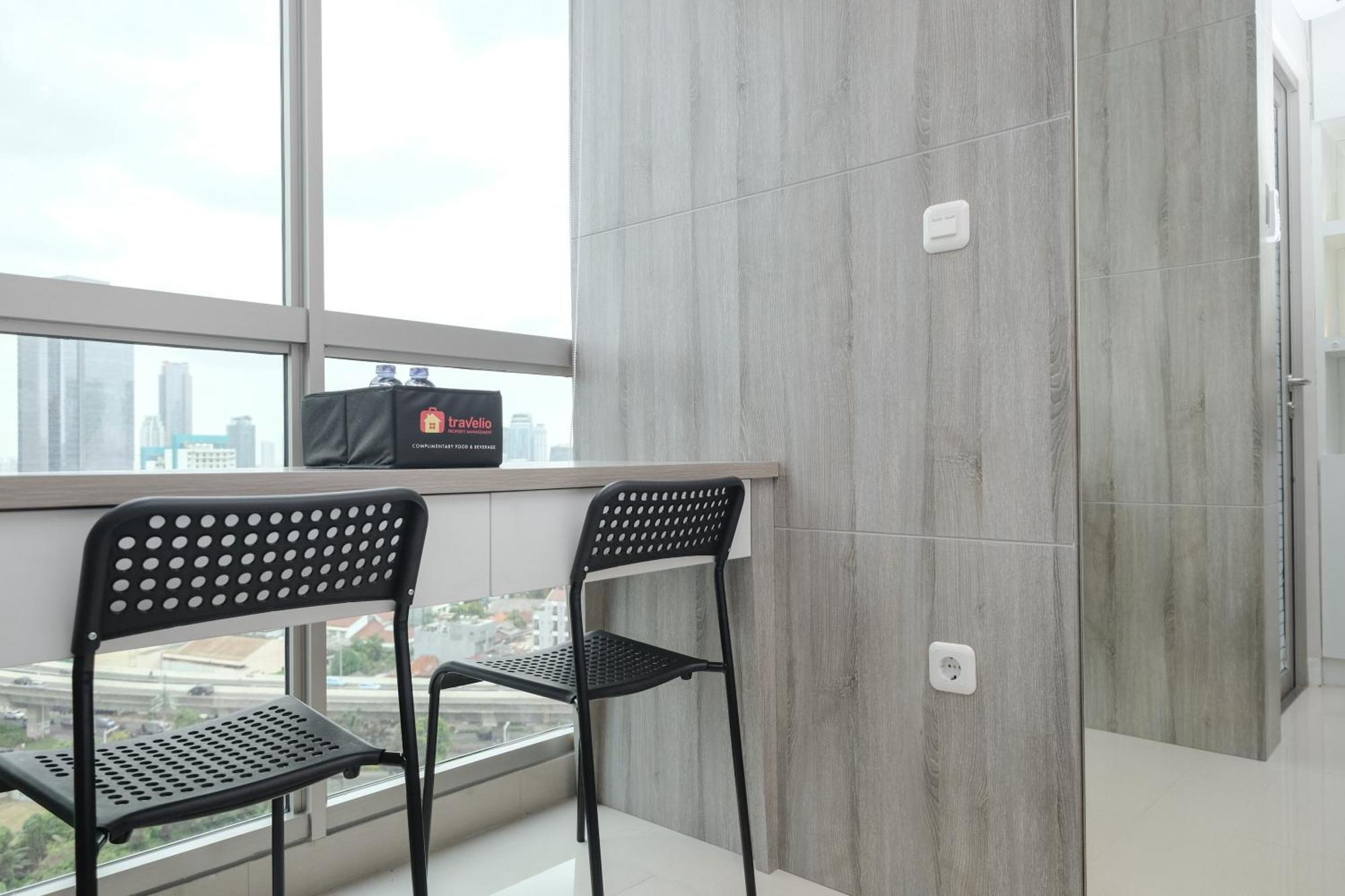 Stunning At Ciputra World 2 By Travelio Jakarta