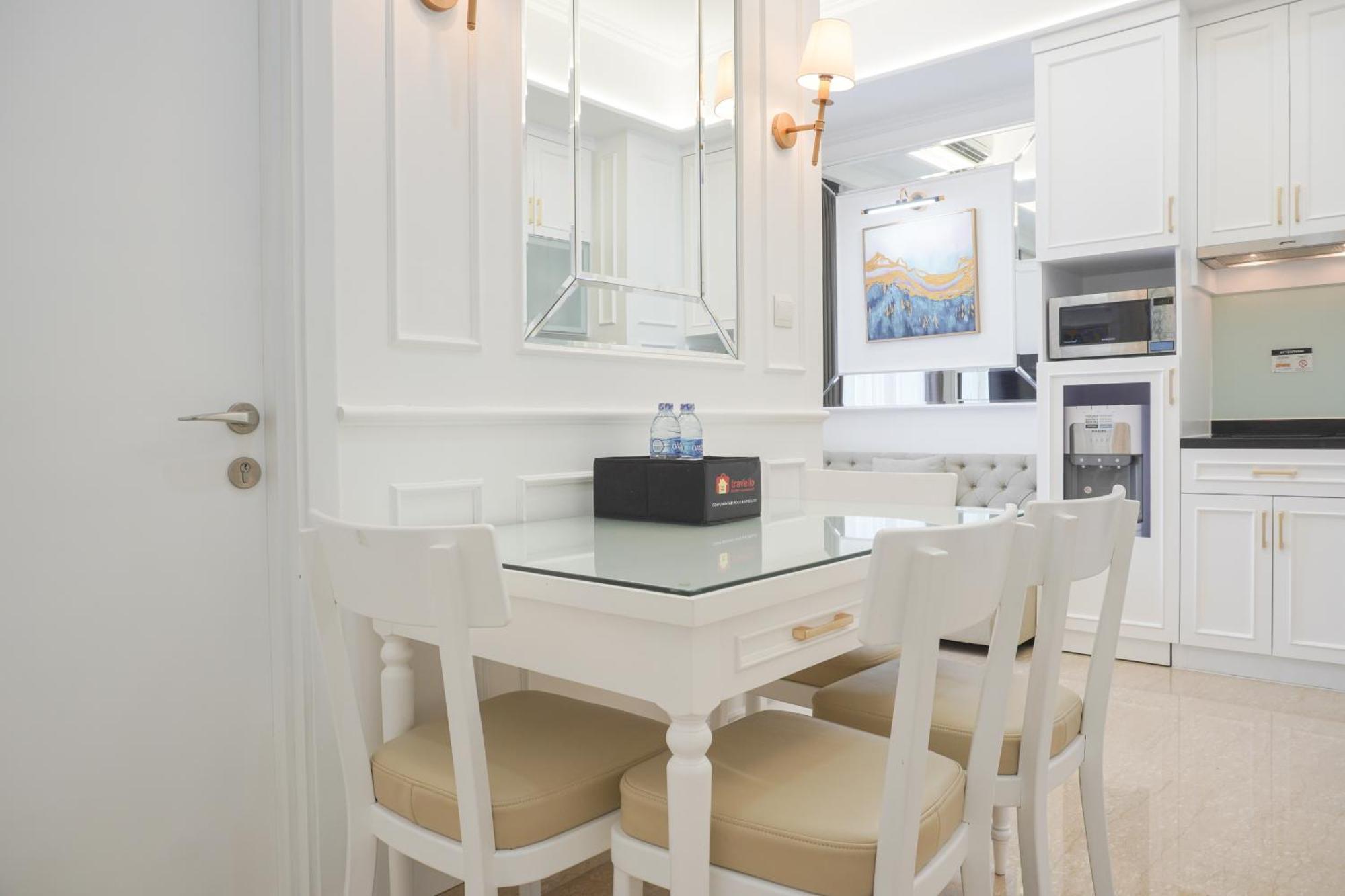 Modern And Comfy 2br At Menteng Park By Travelio * Jakarta