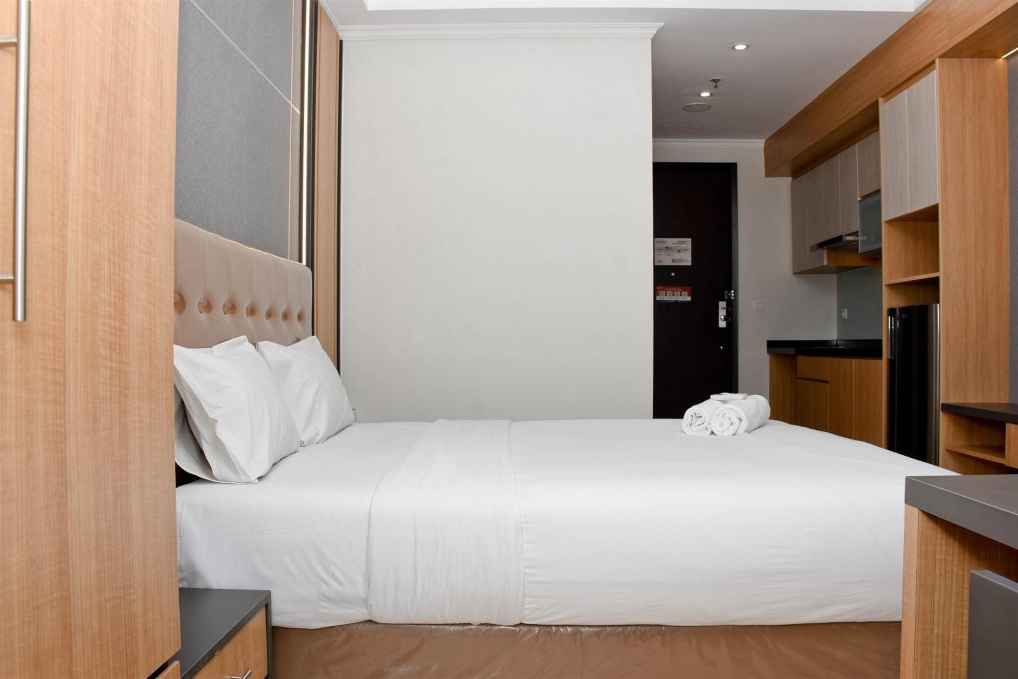 Cozy Living At Menteng Park By Travelio Apartment *
