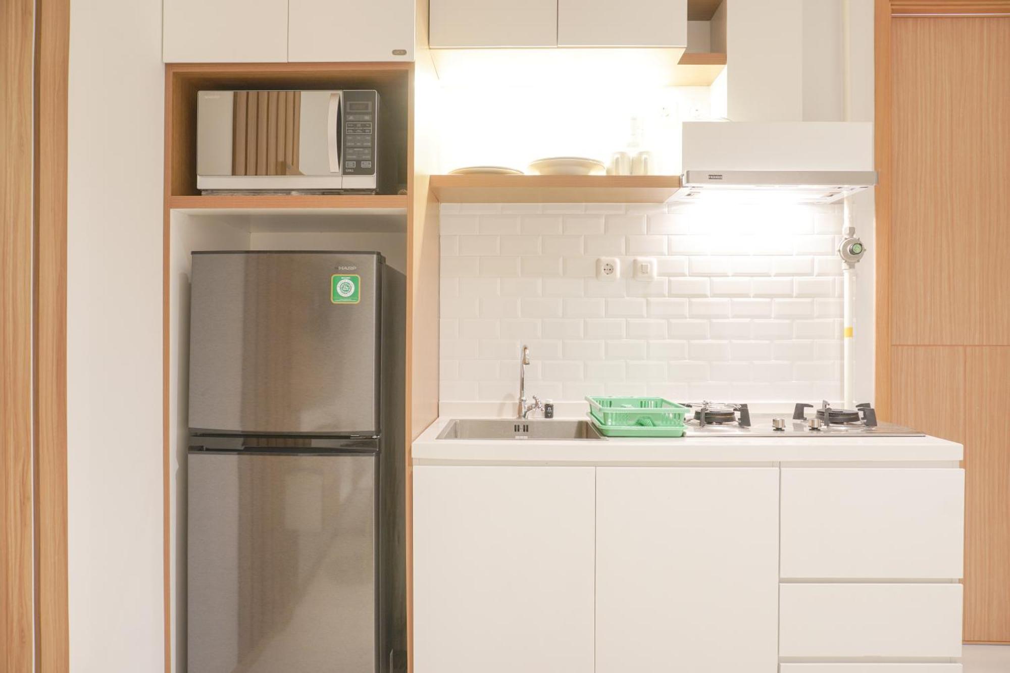 Apartment And Comfort 1br At 25th Floor Samara By Travelio