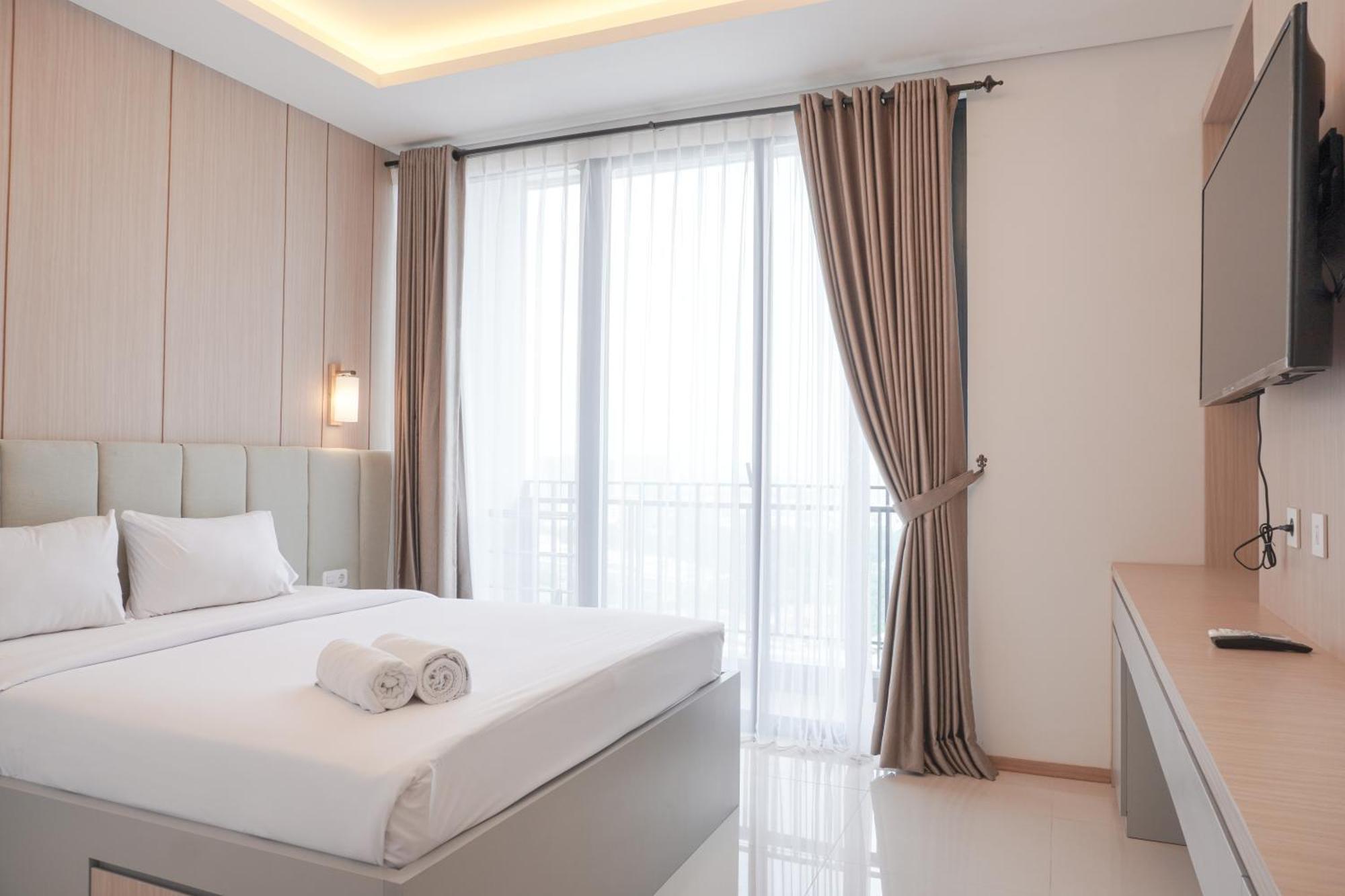 And Comfort 1br At 25th Floor Samara By Travelio Apartment Jakarta