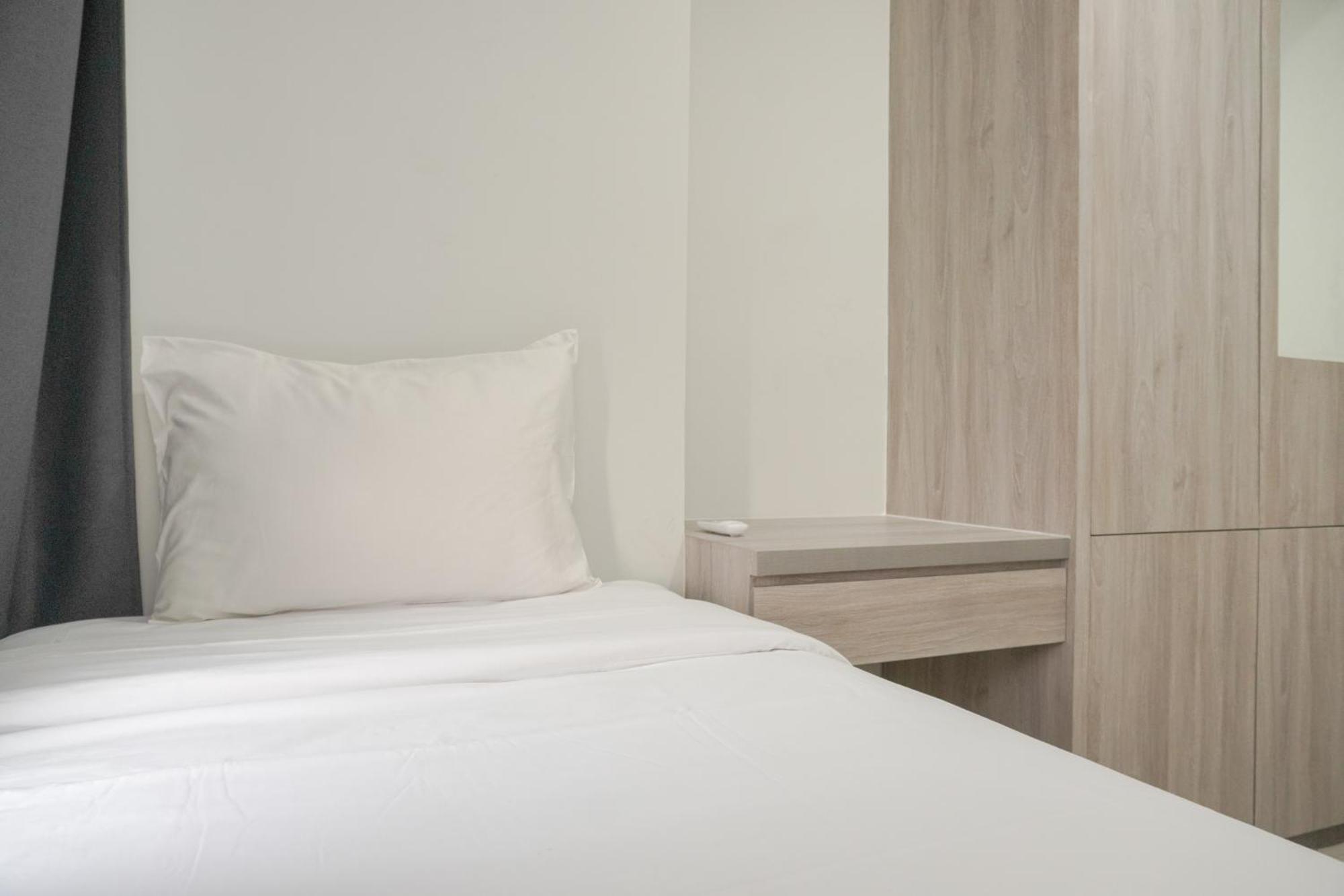 Apartment Wonderful And Homey 2br At Gold Coast By Travelio