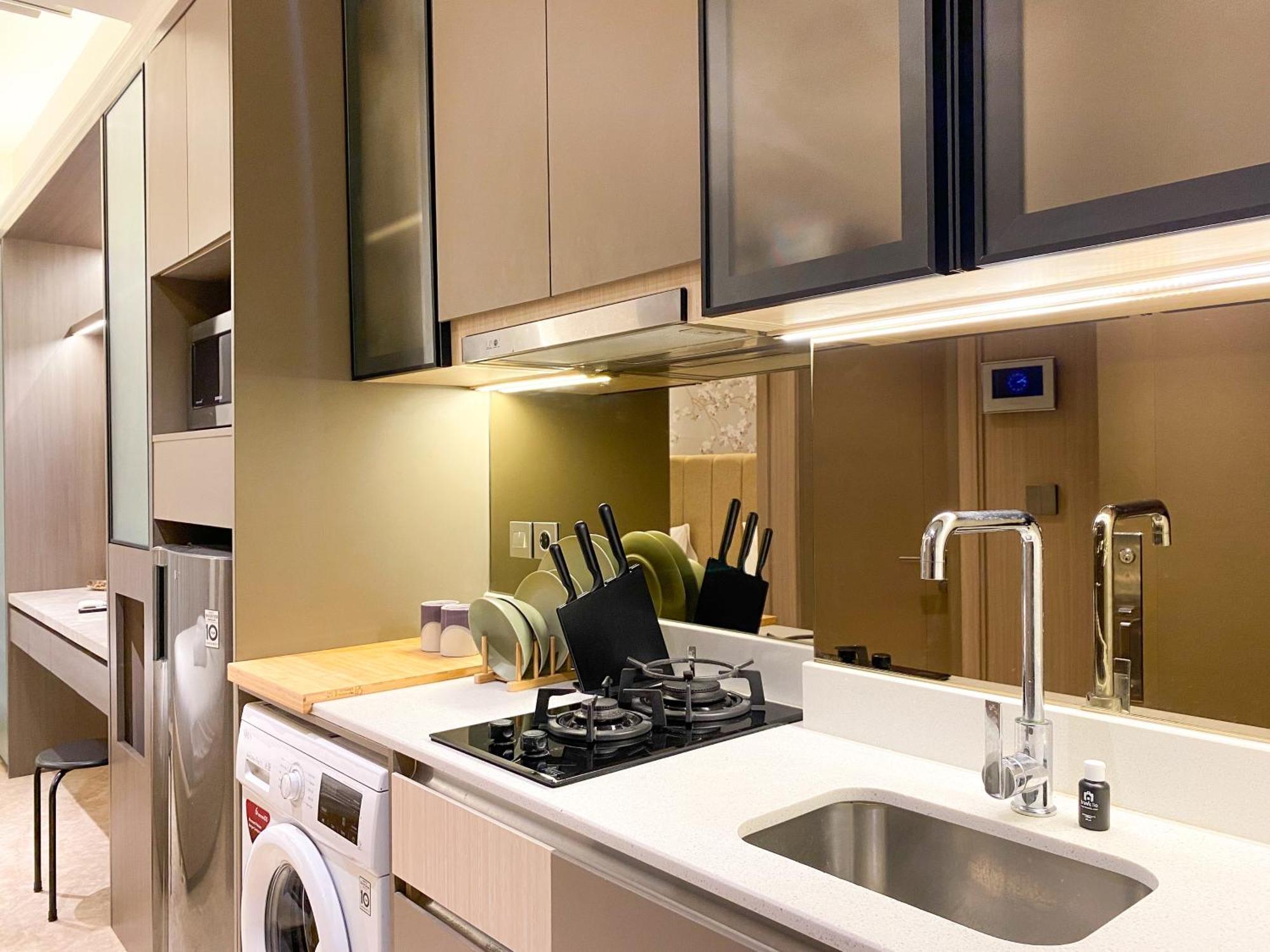 Apartment Good And Comfort Gold Coast By Travelio Jakarta