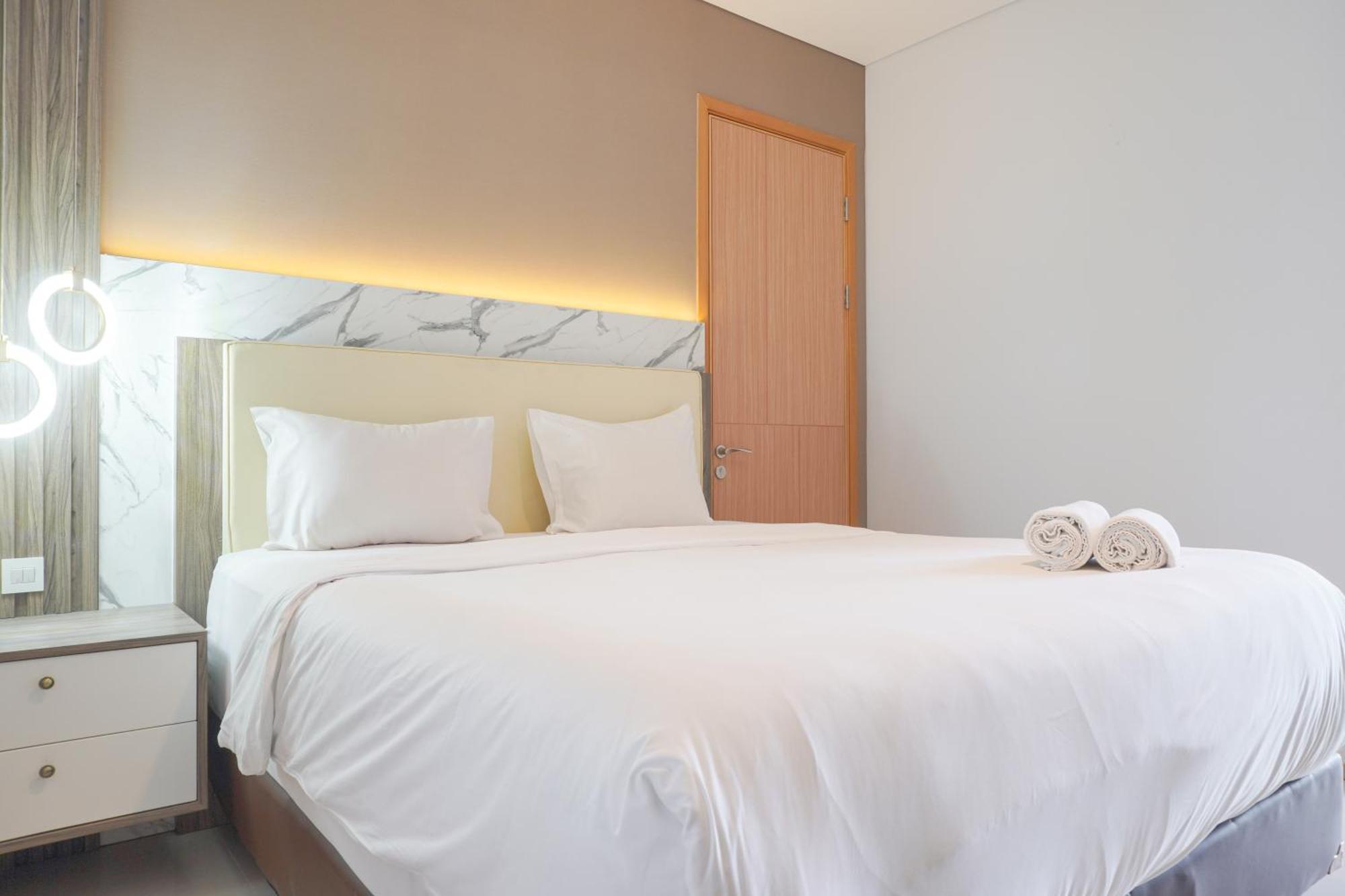 Comfort And Modern Look 2br At 26th Floor Samara By Travelio Jakarta