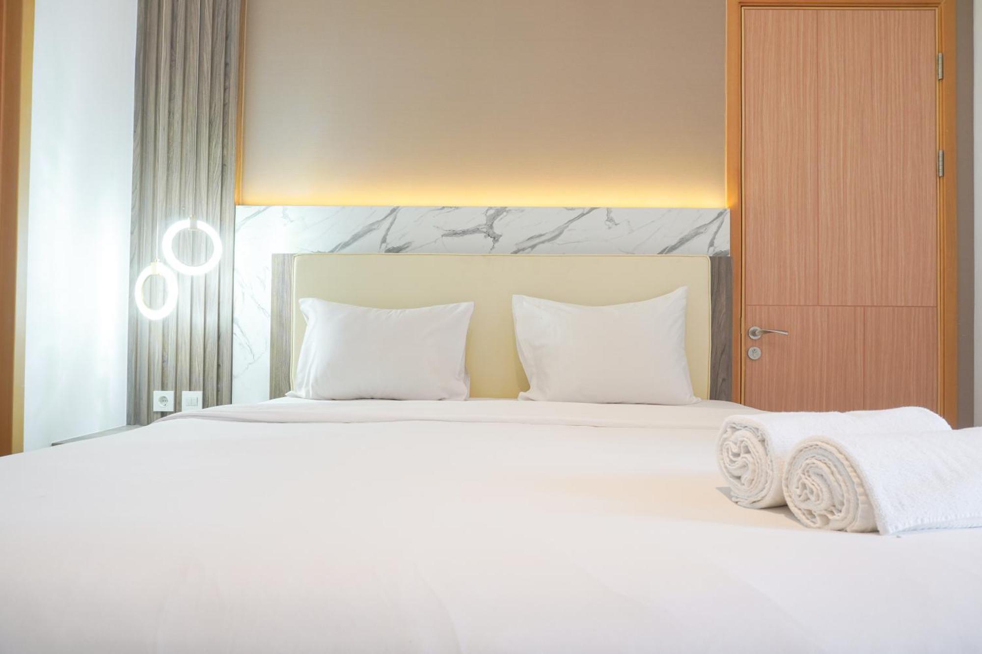 Apartemen Comfort And Modern Look 2br At 26th Floor Samara By Travelio *