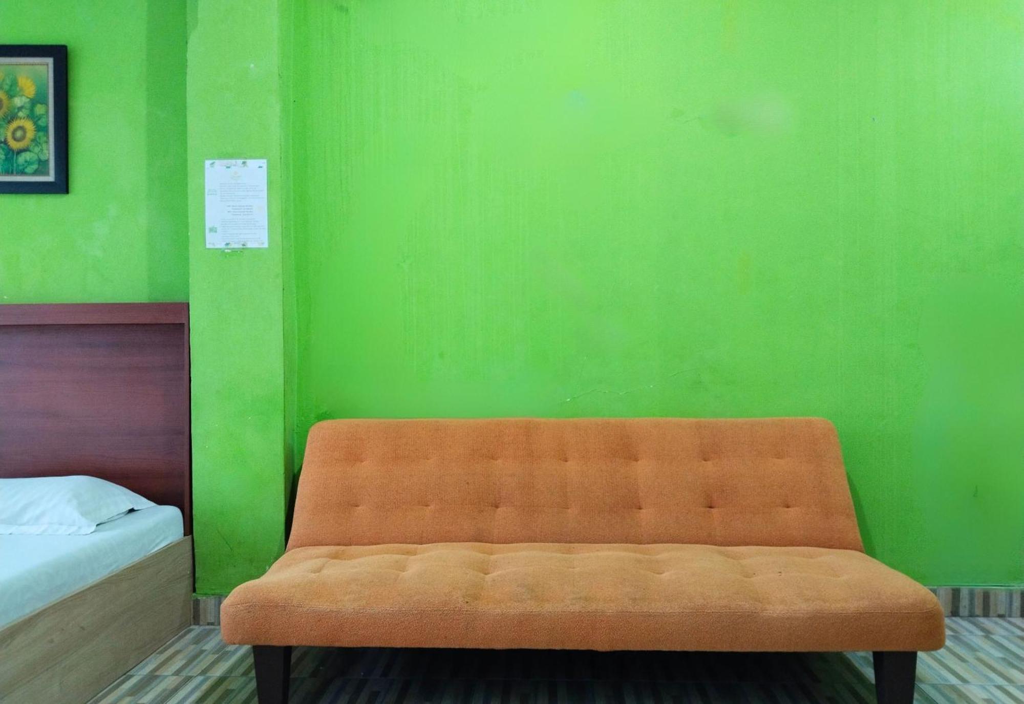 Seungit Syariah 3* Jakarta