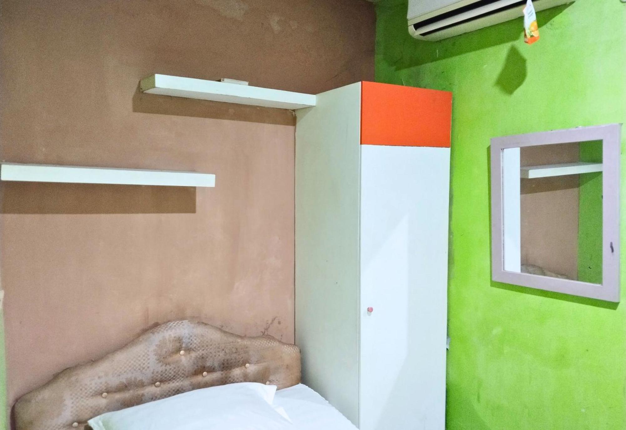 Seungit Syariah Hotel 3*