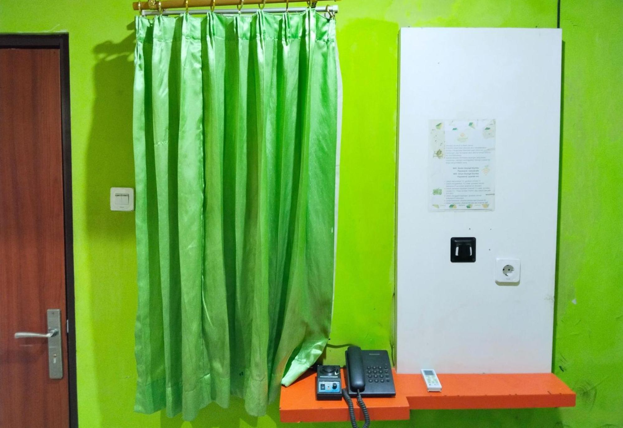 Seungit Syariah Hotel
