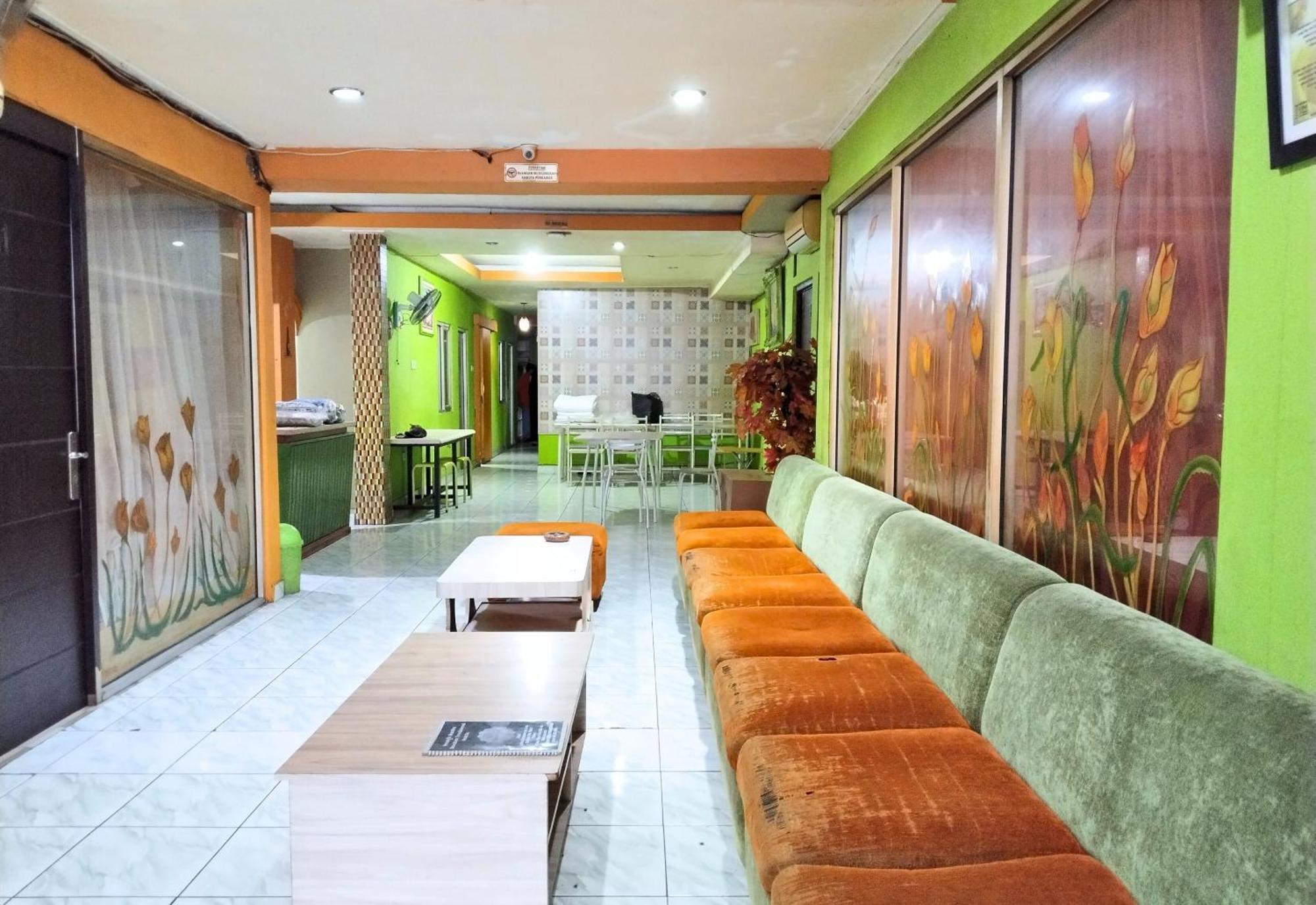 Seungit Syariah Hotel 3*