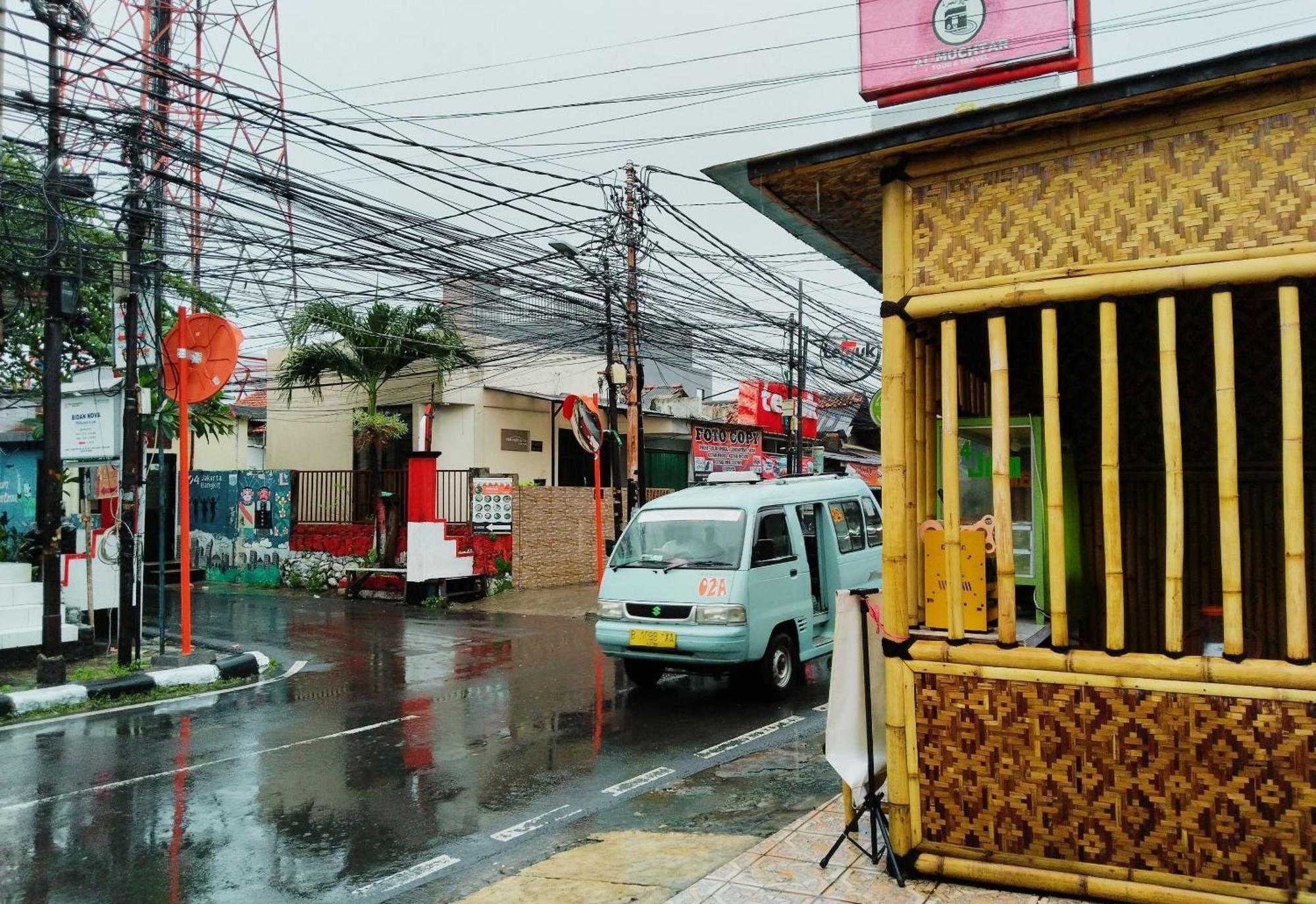 Seungit Syariah Hotel Jakarta