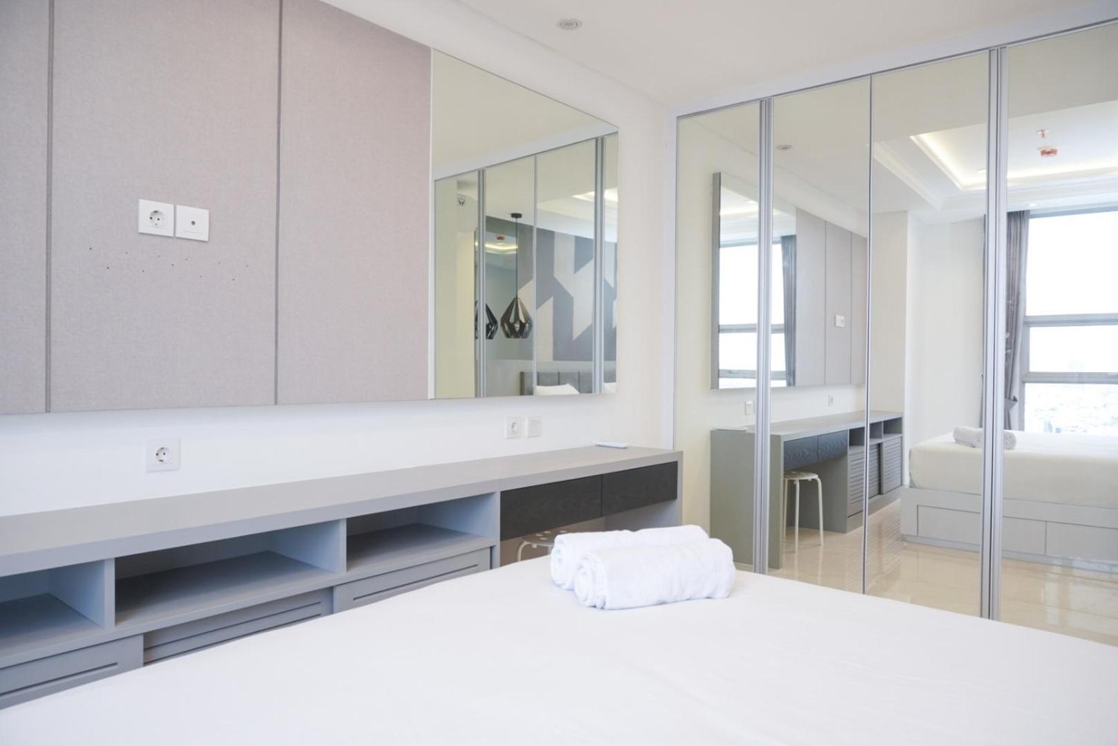 Spacious And Elegant 2br At The Kencana By Travelio *