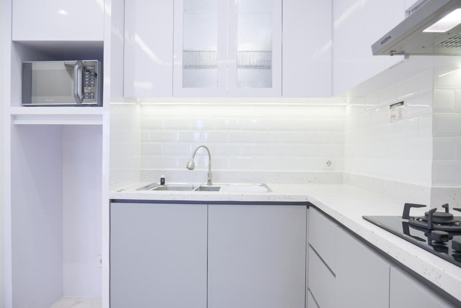 Spacious And Elegant 2br At The Kencana By Travelio