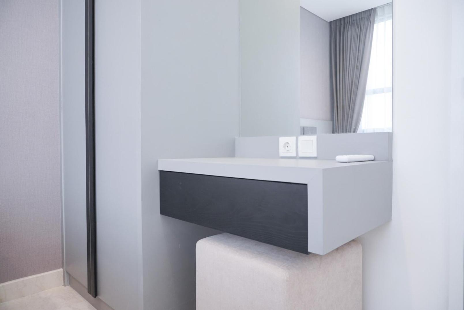 Spacious And Elegant 2br At The Kencana By Travelio Apartment