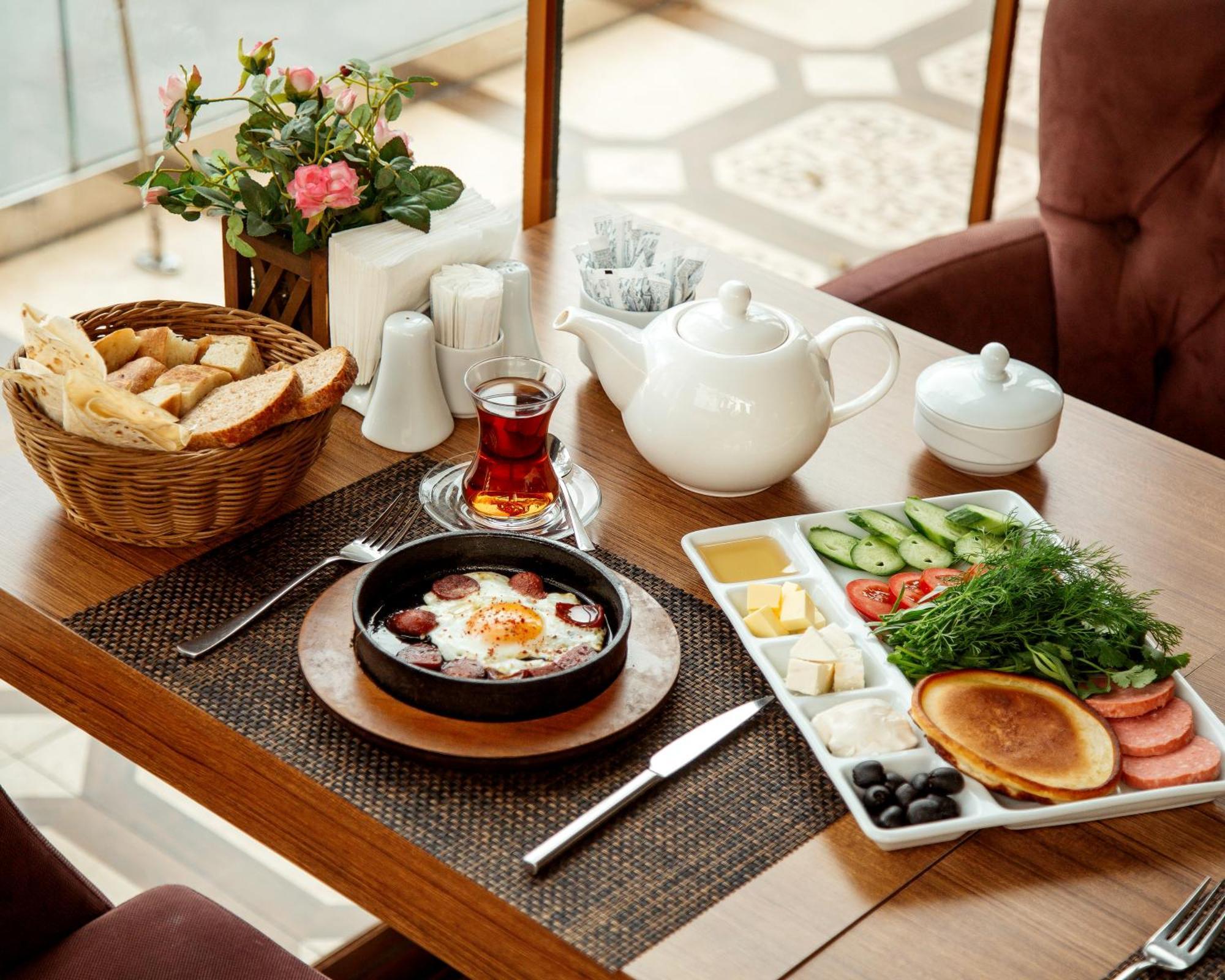 Aparthotel Somerset Kencana