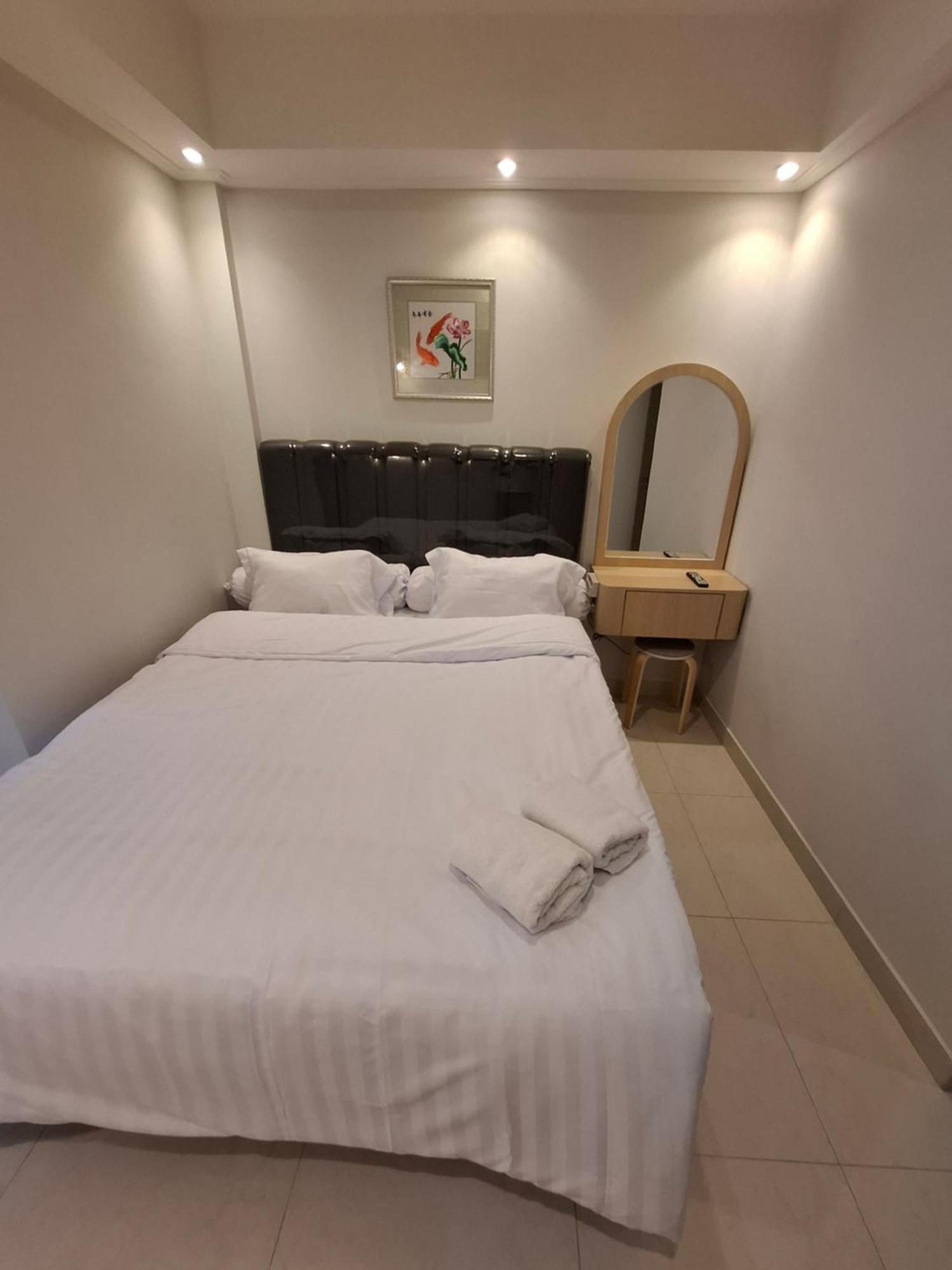 Goldcoast Seaview Apartment *
